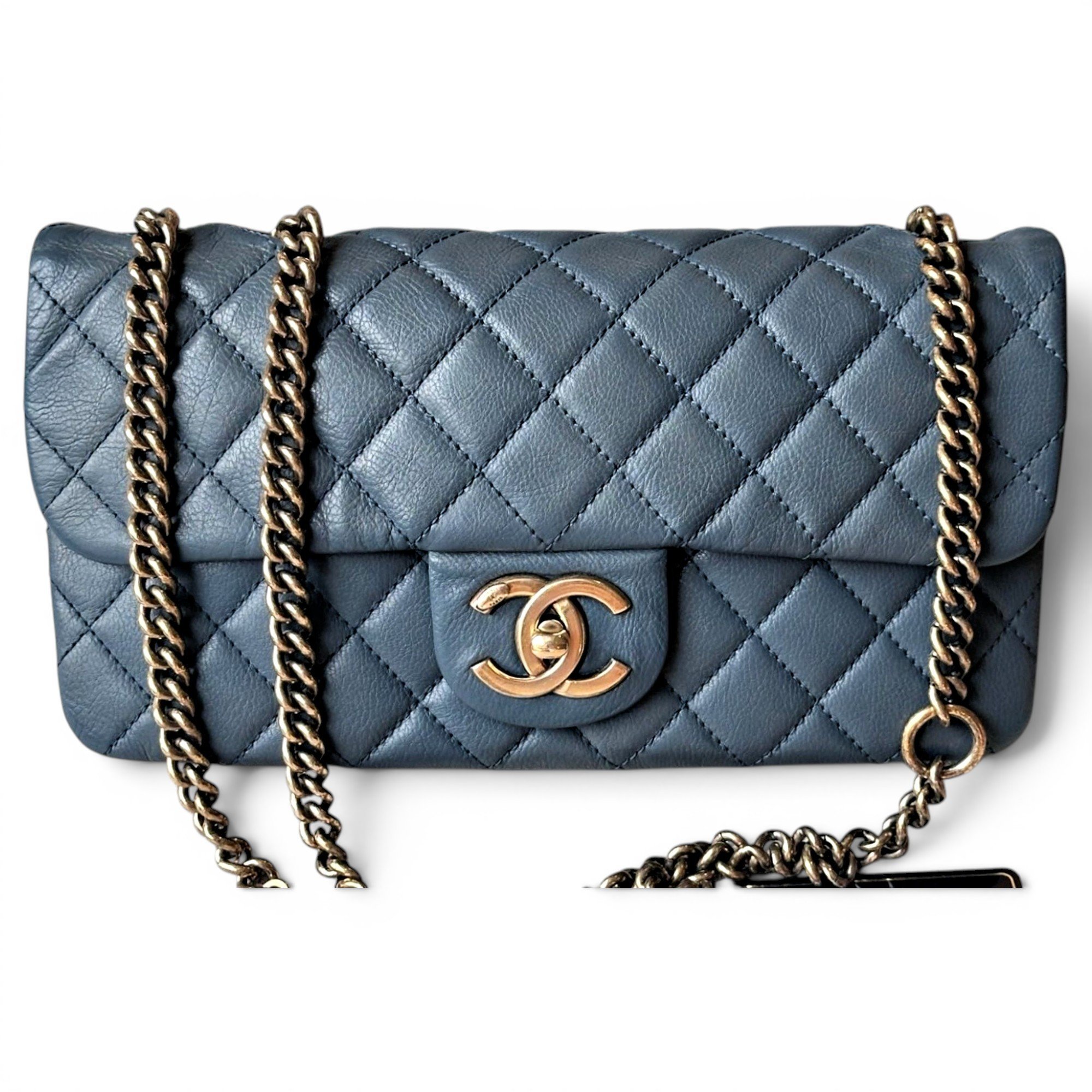 Timeless/Classique leather crossbody bag