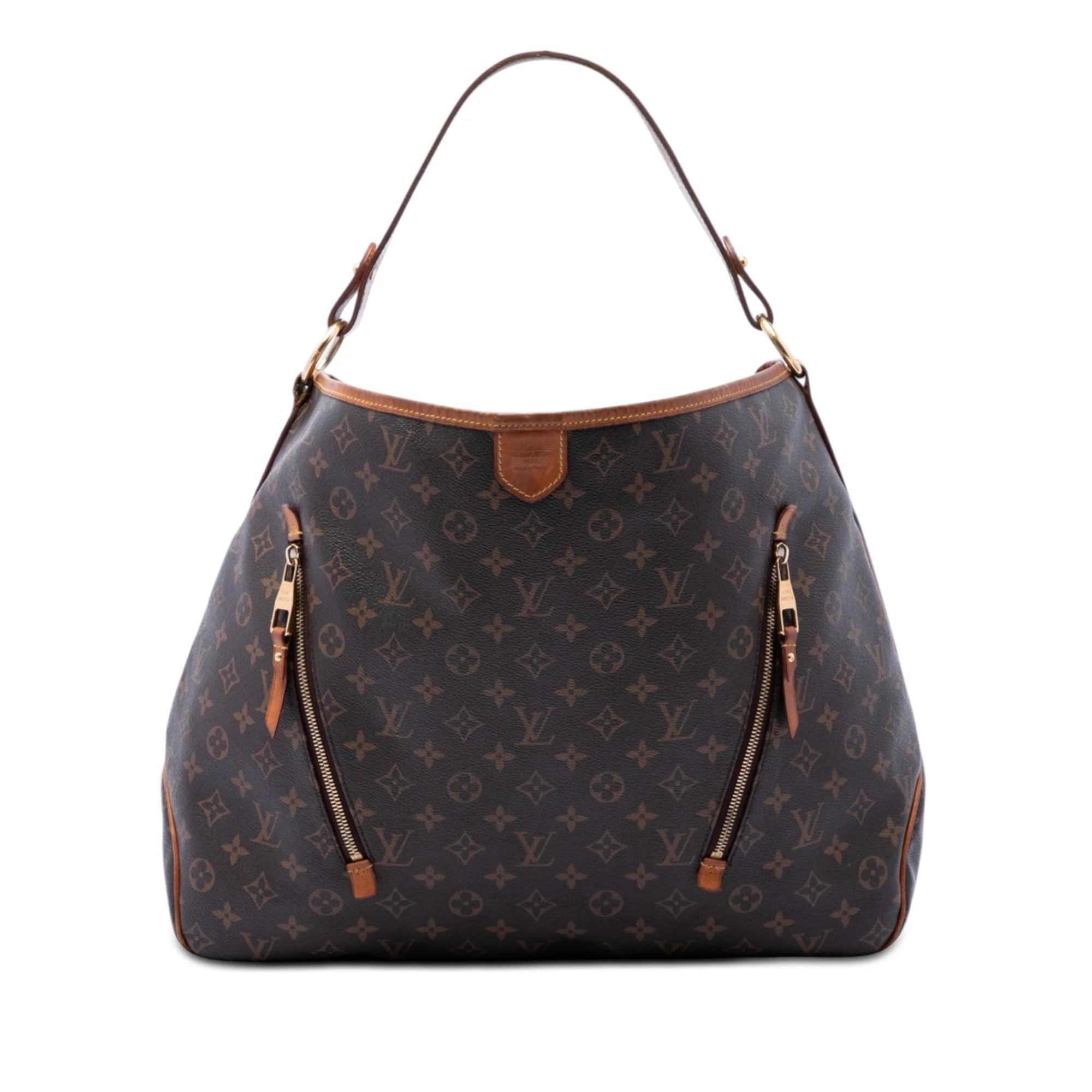 Delightful cloth handbag