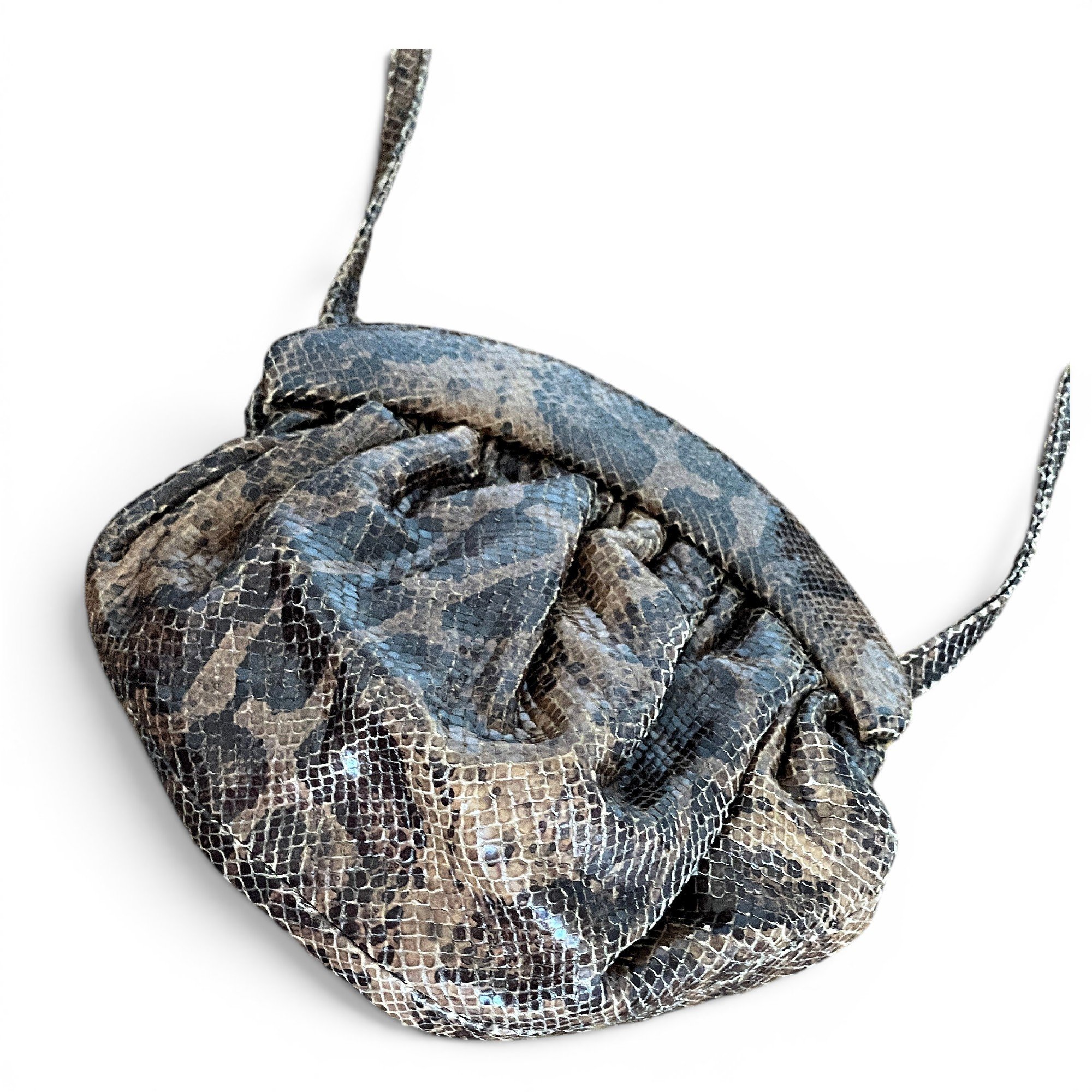 Leather bag