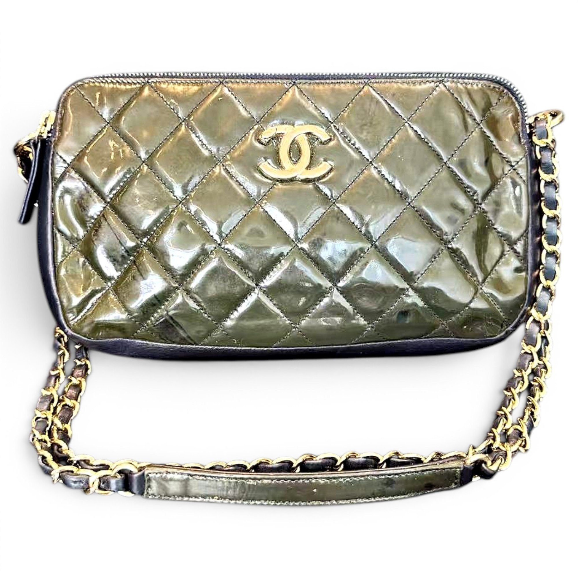 Patent leather handbag