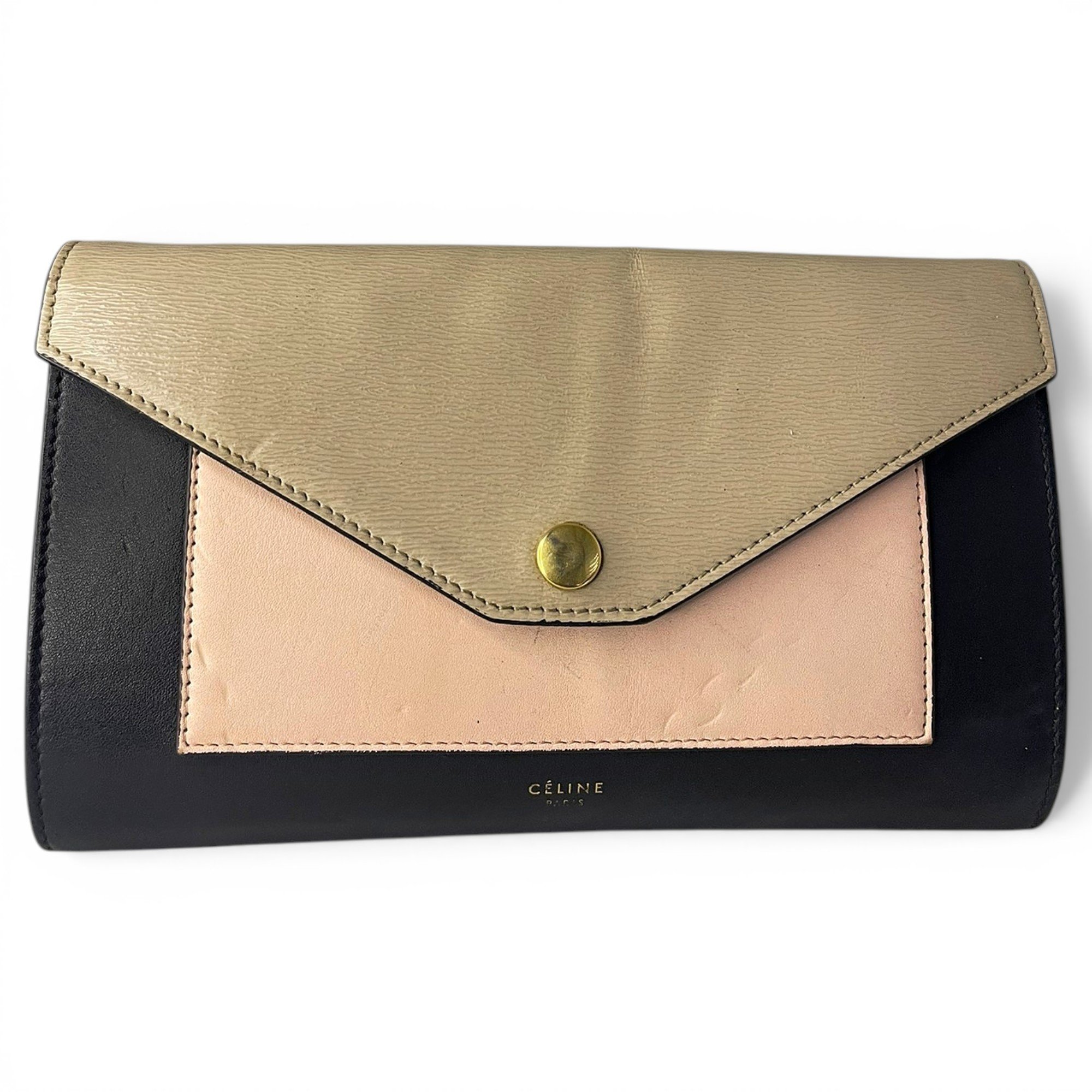 Pocket leather handbag