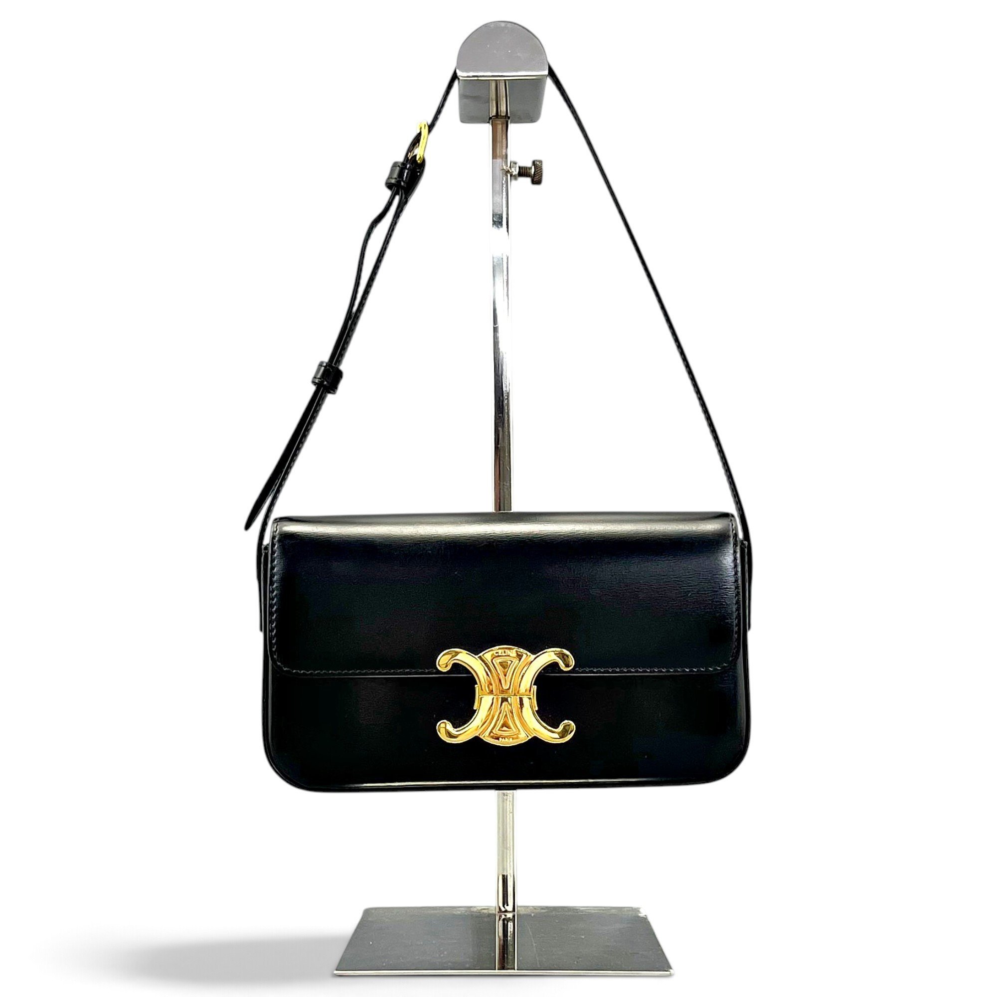 Triomphe chain leather handbag