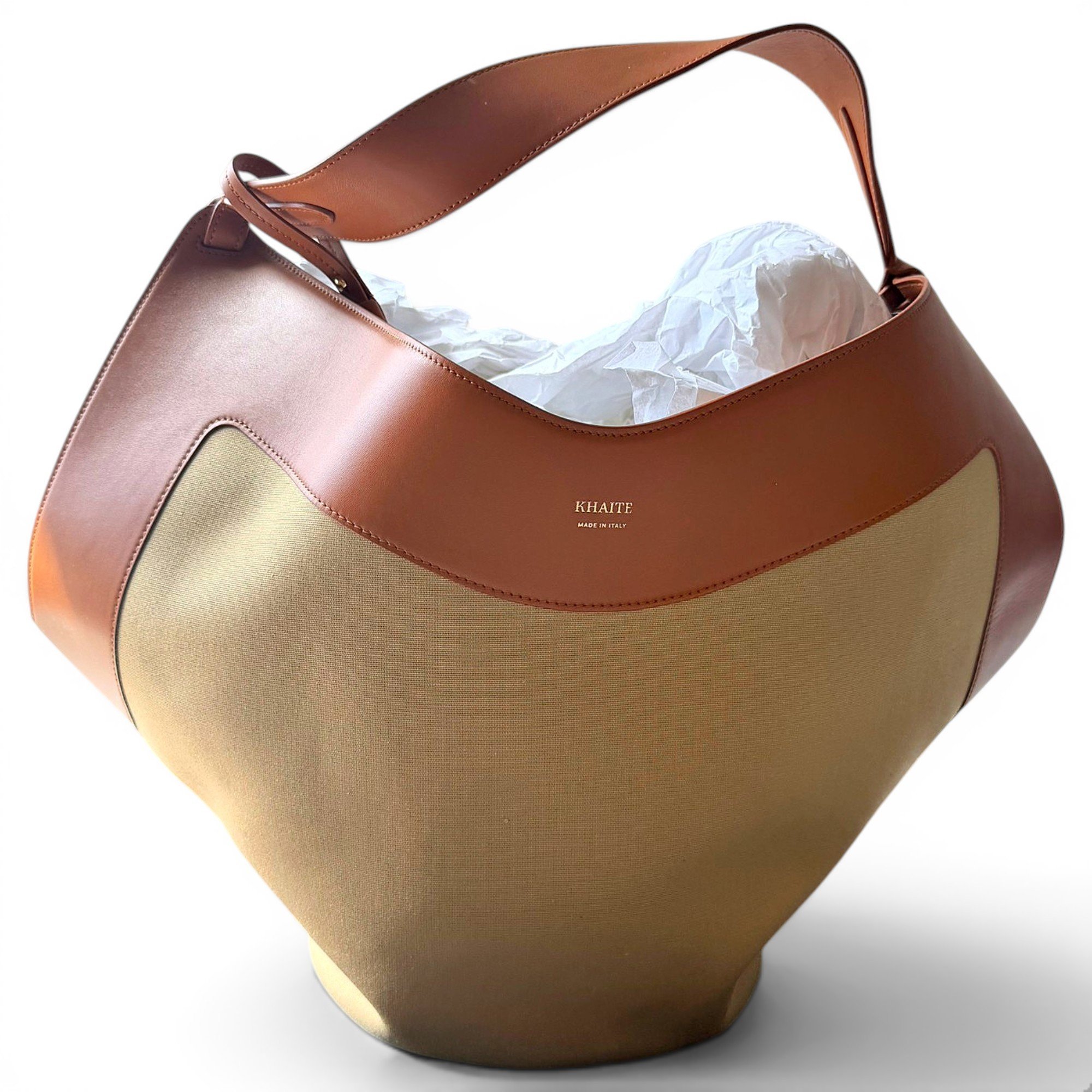 Lotus leather handbag