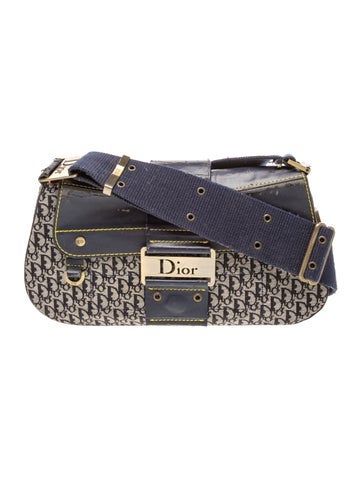 Diorissimo Street Chic