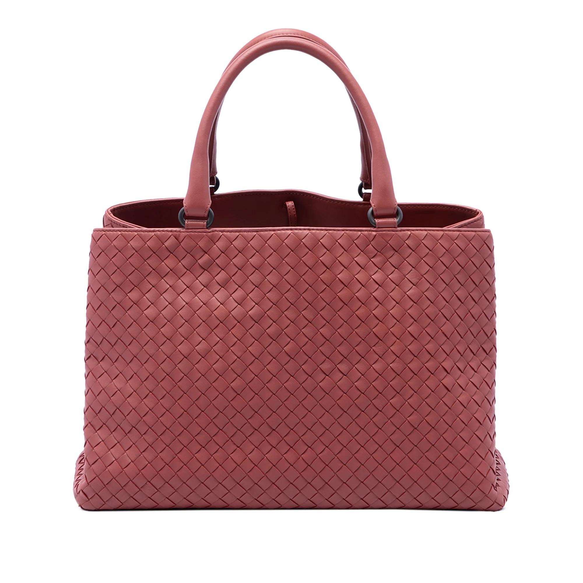 Veneta leather handbag