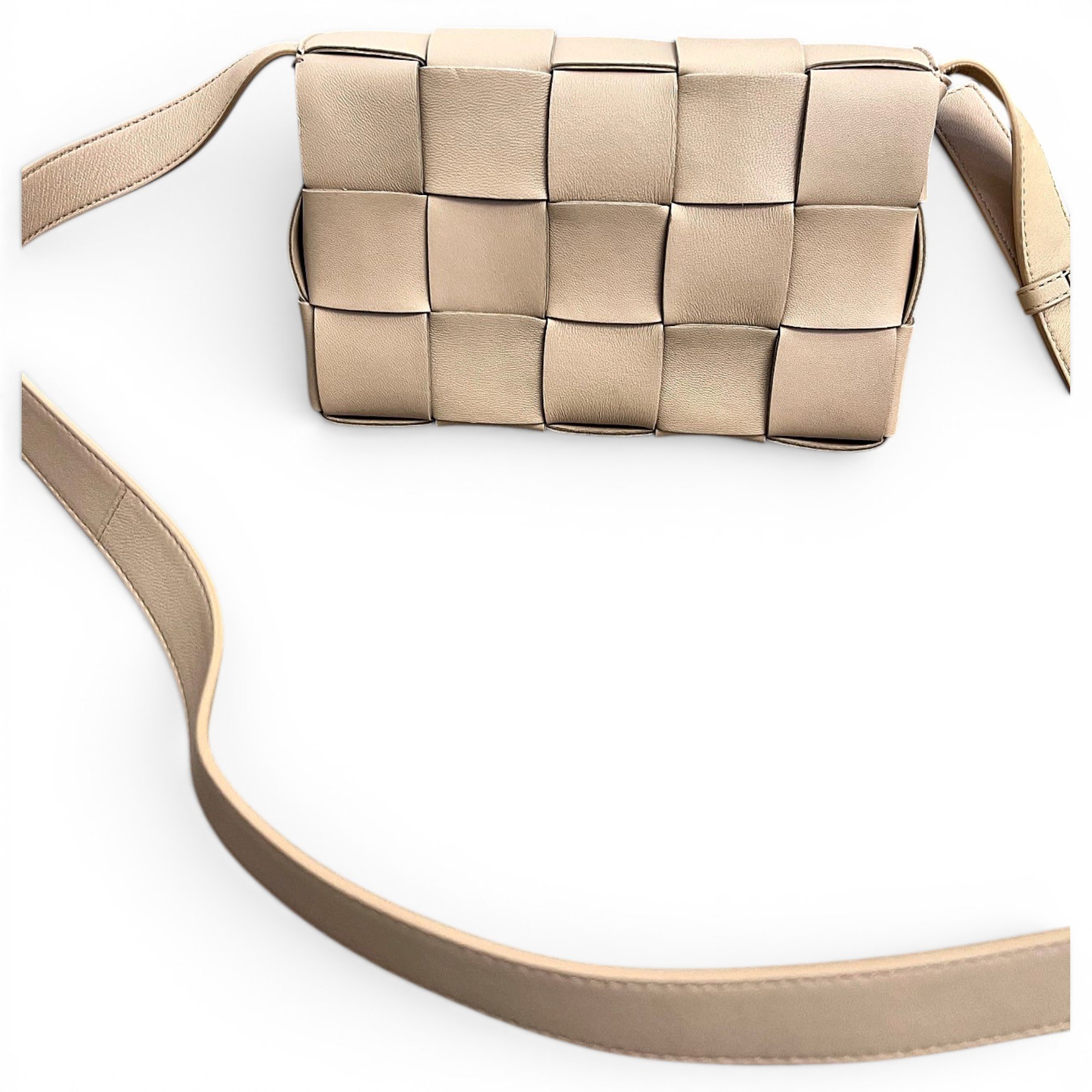 Cassette leather handbag