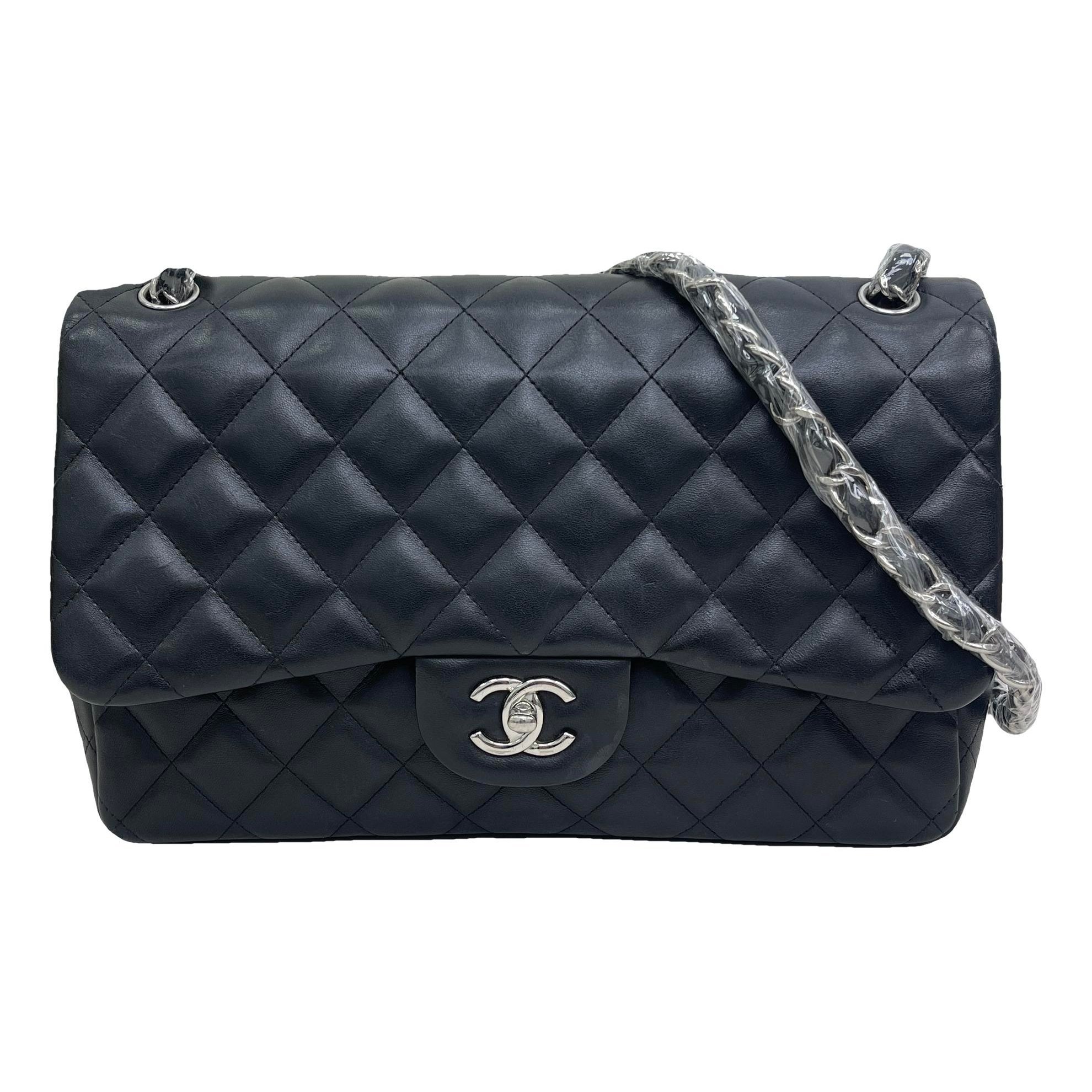 Timeless/Classique leather handbag