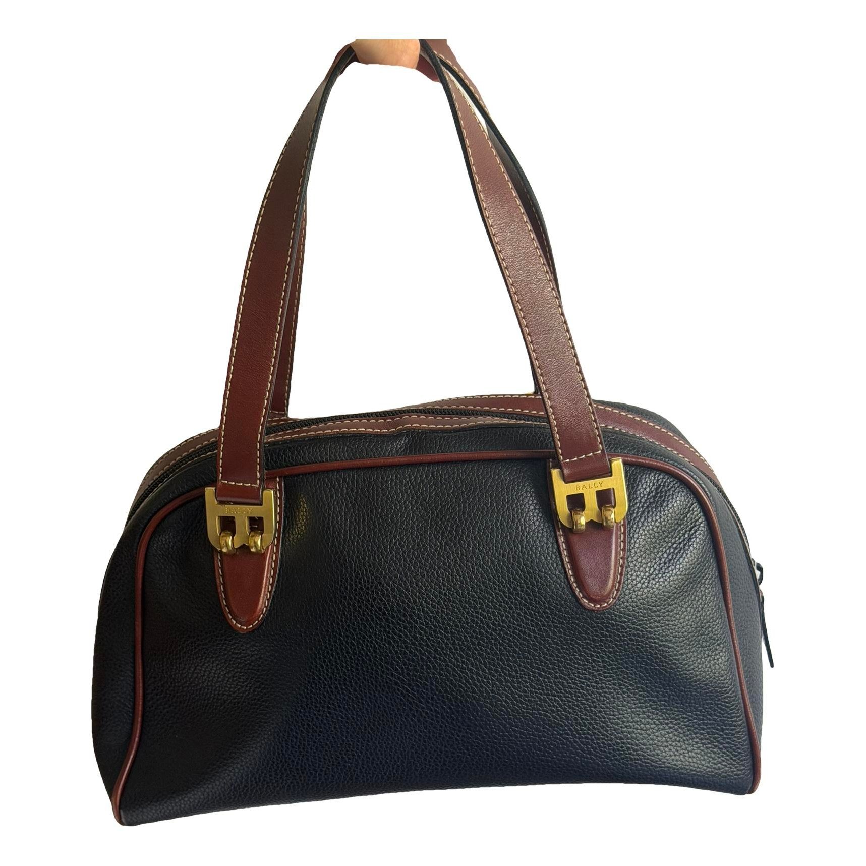 Leather bowling bag