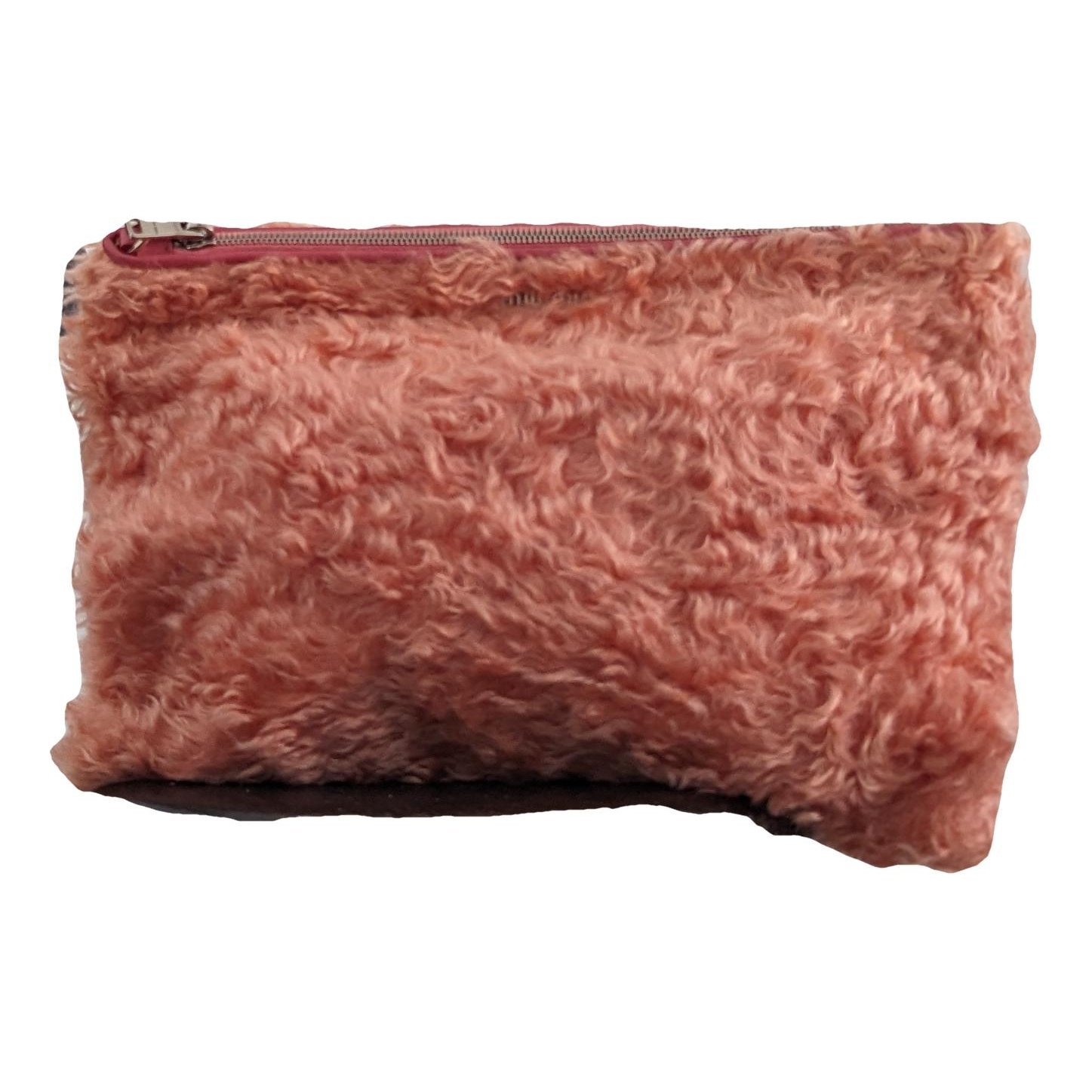 Wool clutch bag