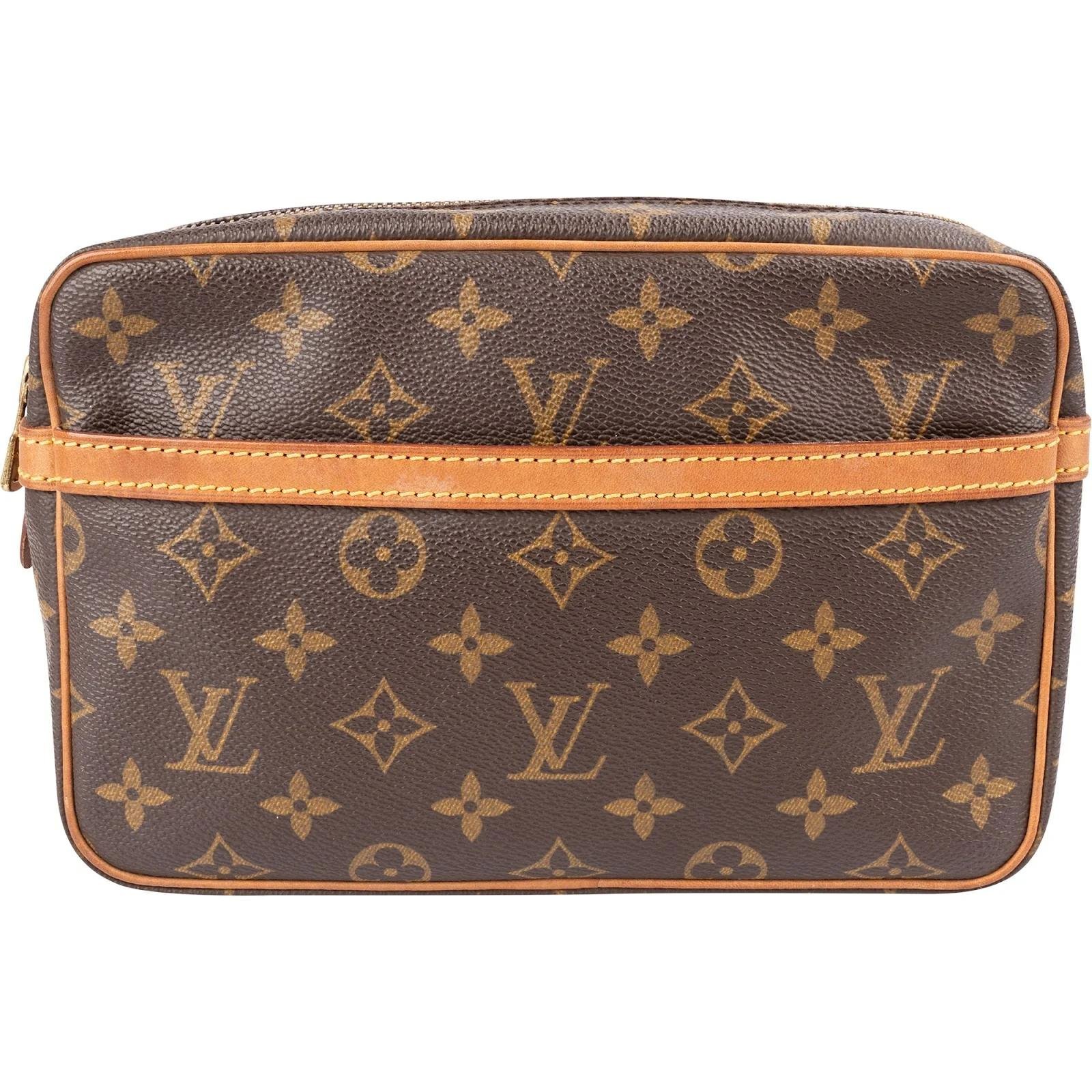Compiegne 23 leather vanity case