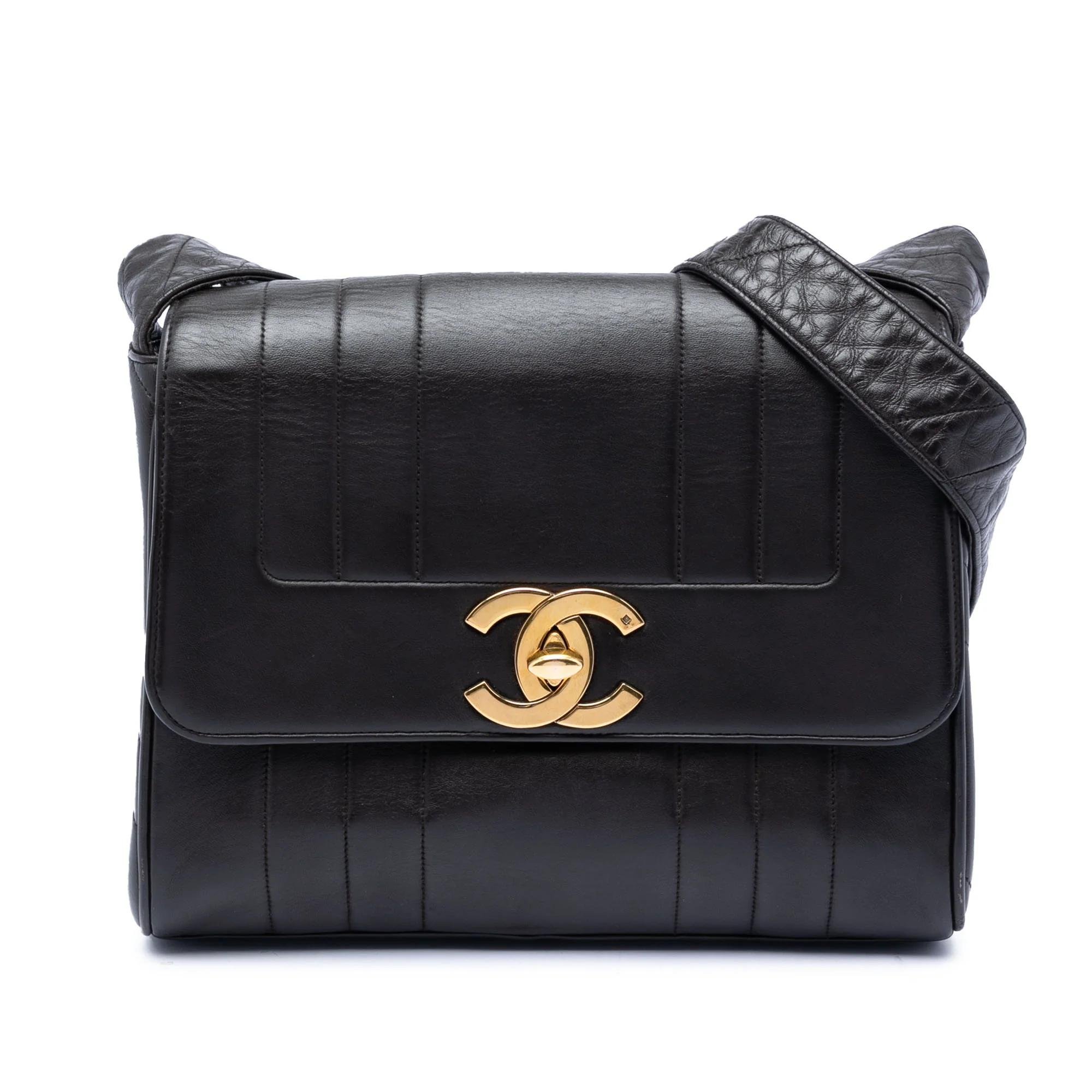 Timeless/Classique leather crossbody bag