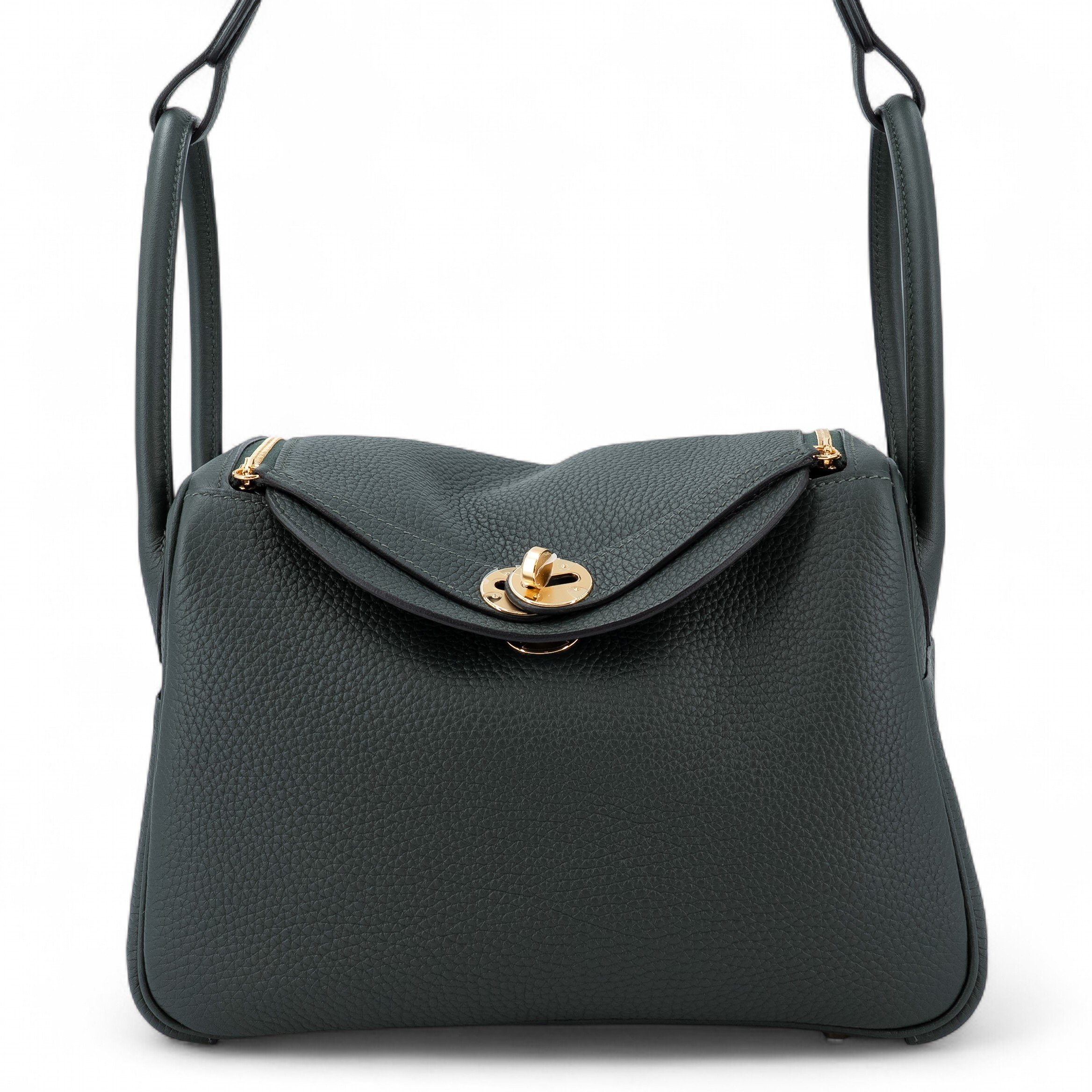 Hermes Brand New ( Rank N ) HERMÈS Lindy 26 Vert Fonce (67) Clemence Gold hardware K (2025)