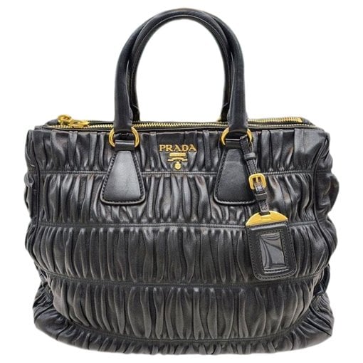 Leather clutch bag