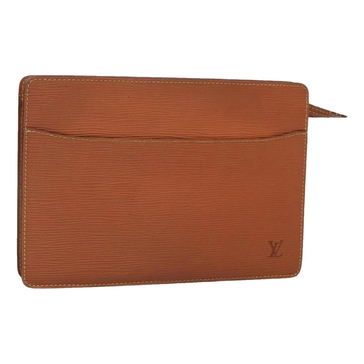 Leather clutch bag