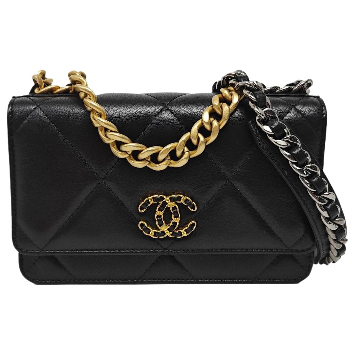 Chanel 19 handbag