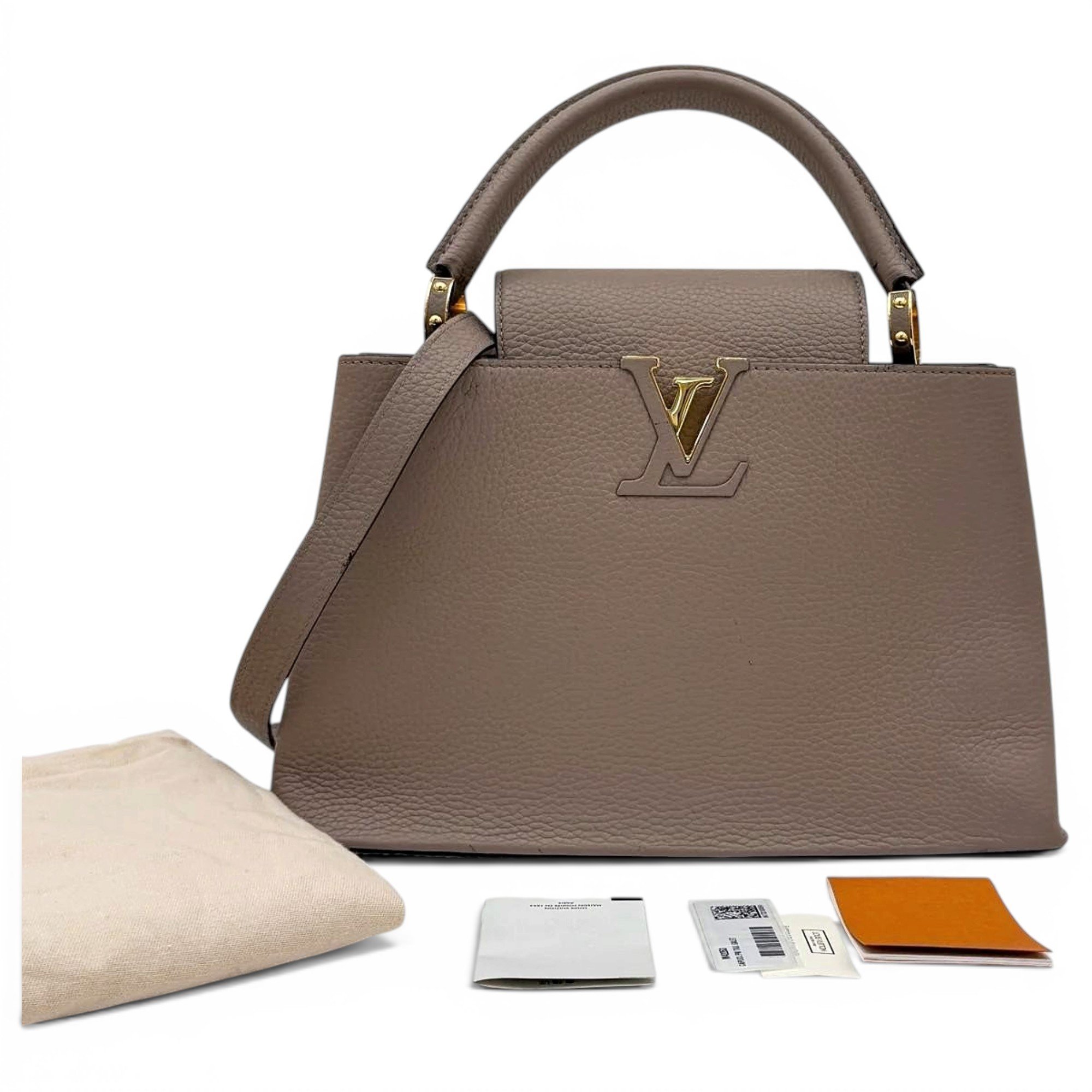 Capucines leather handbag