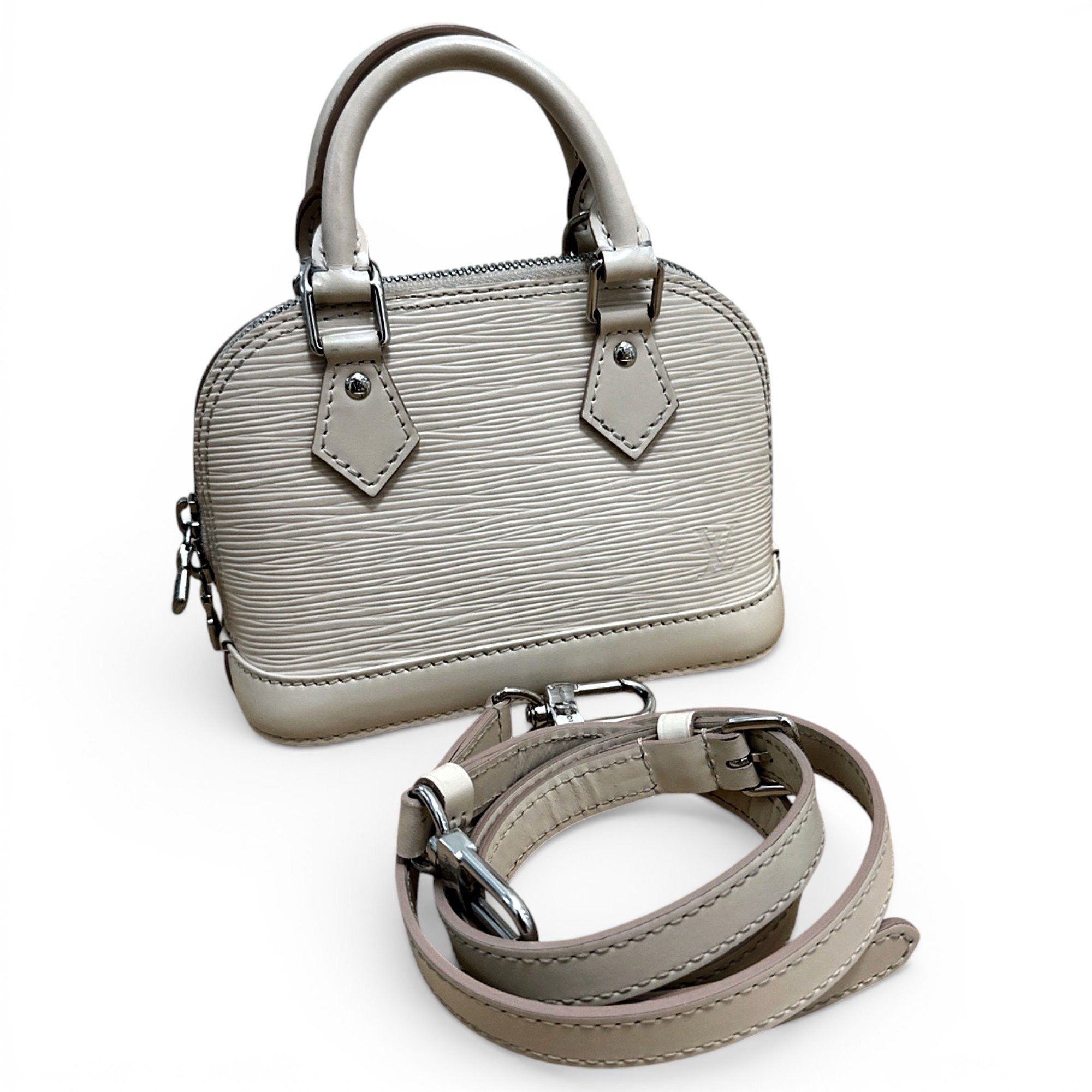 Alma leather handbag