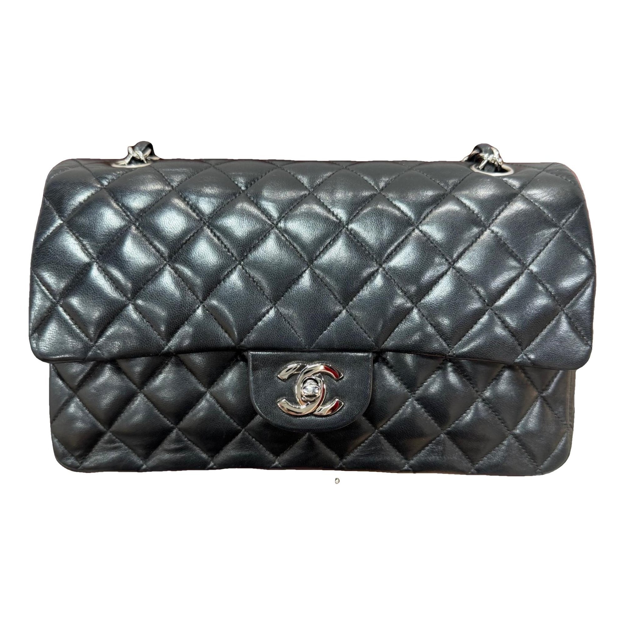 Timeless/Classique leather crossbody bag