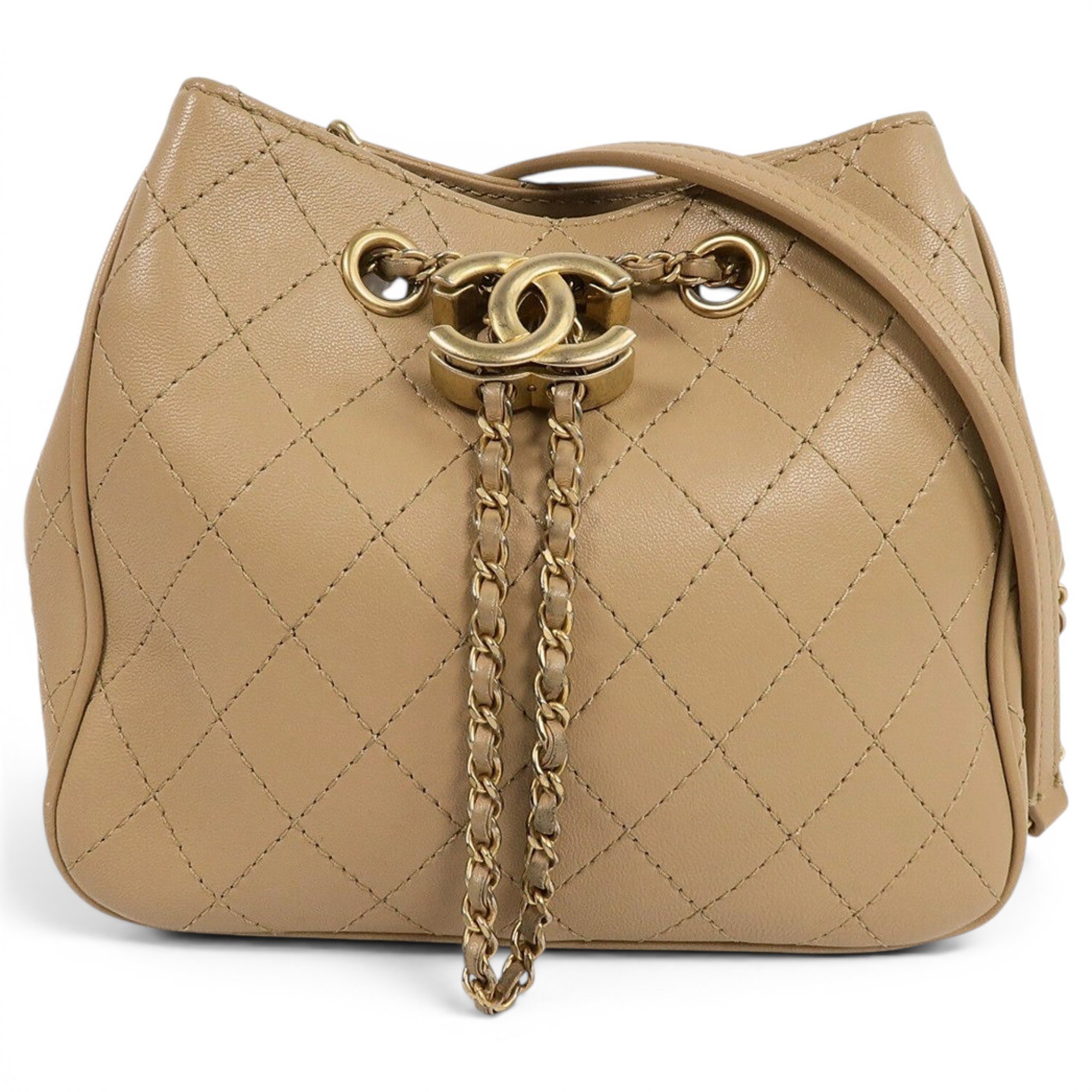 Chanel 19 leather crossbody bag