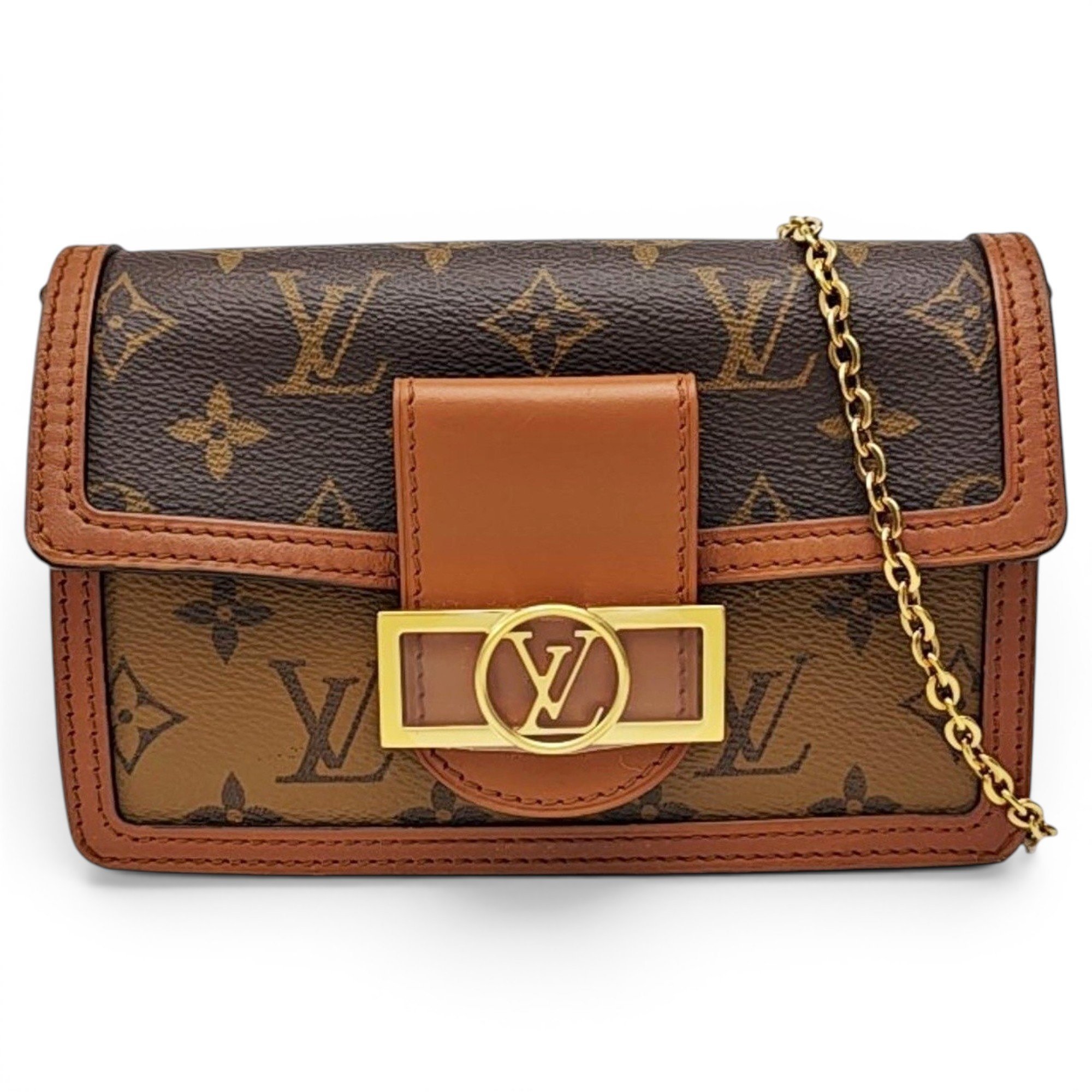 Dauphine leather handbag