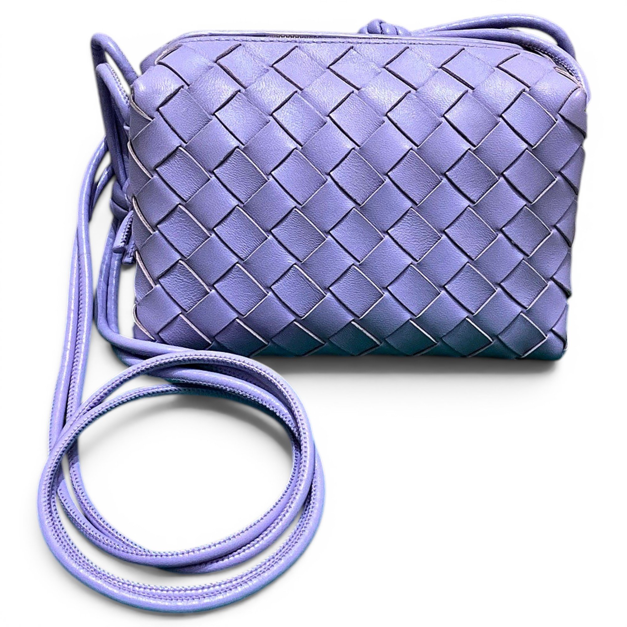 Loop leather handbag