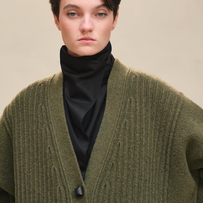 Kaki Thick Long-sleeve Cardigan