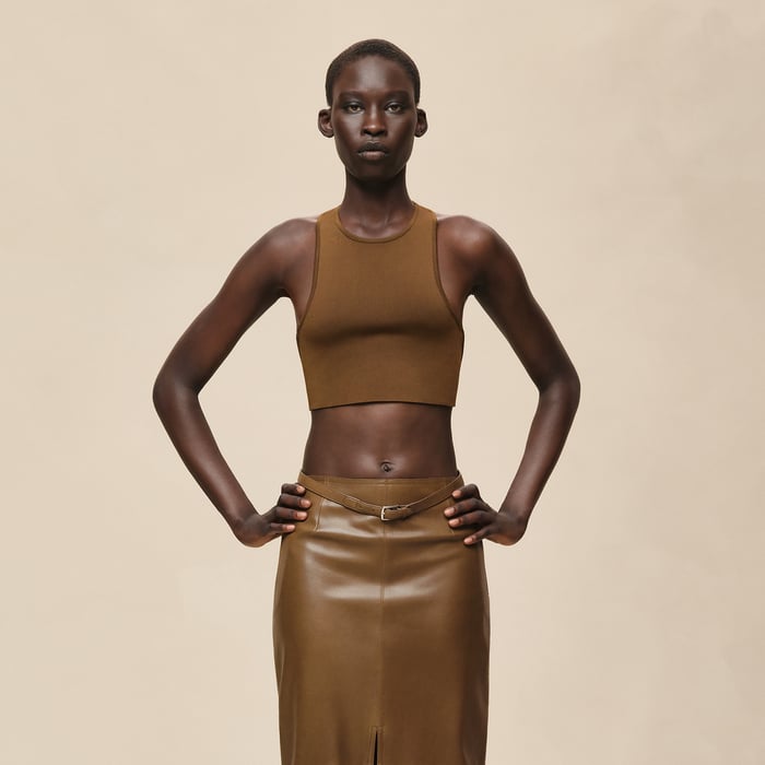 Marron Muschio Sleeveless Top