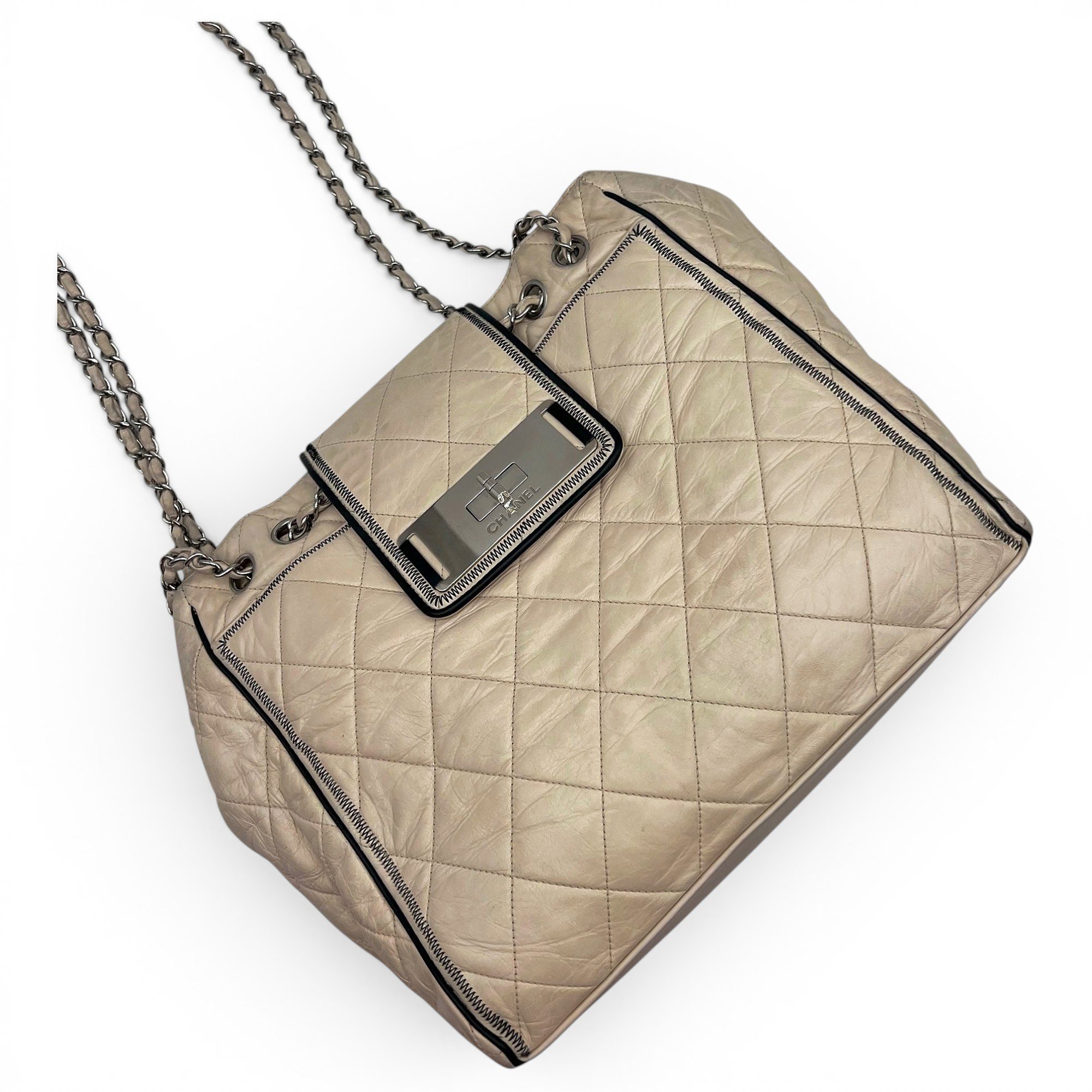 Leather tote
