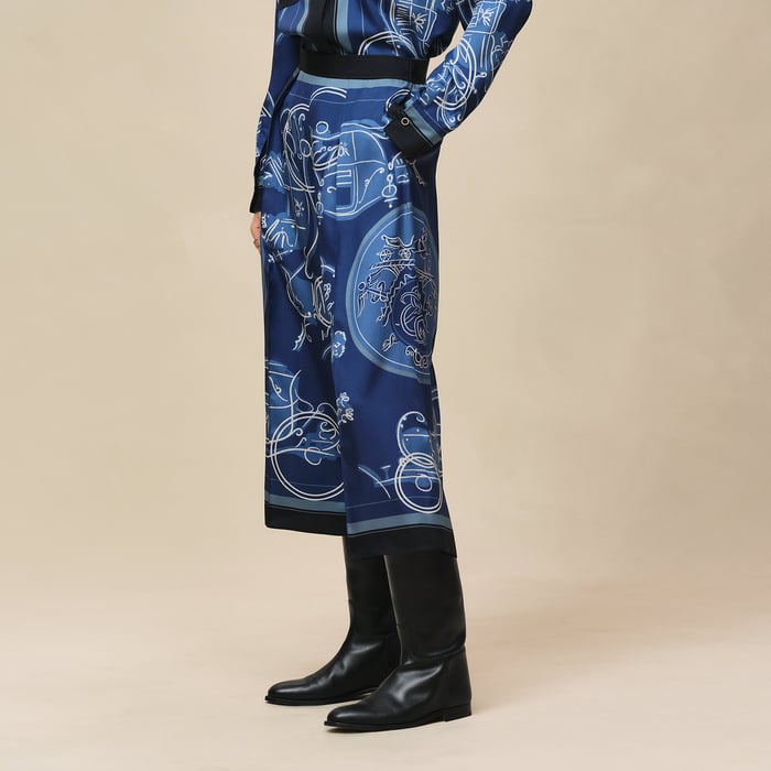 Bleu Lagune "Ex-libris a Main Levee" Short Pants