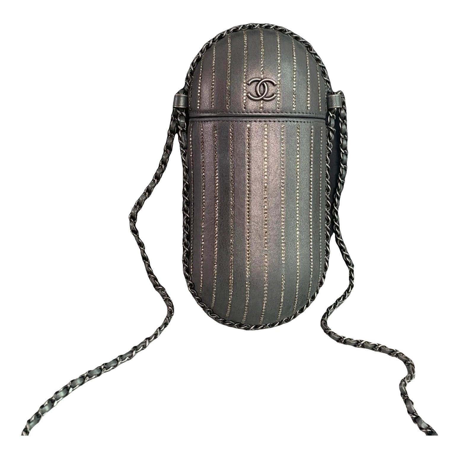 Leather crossbody bag