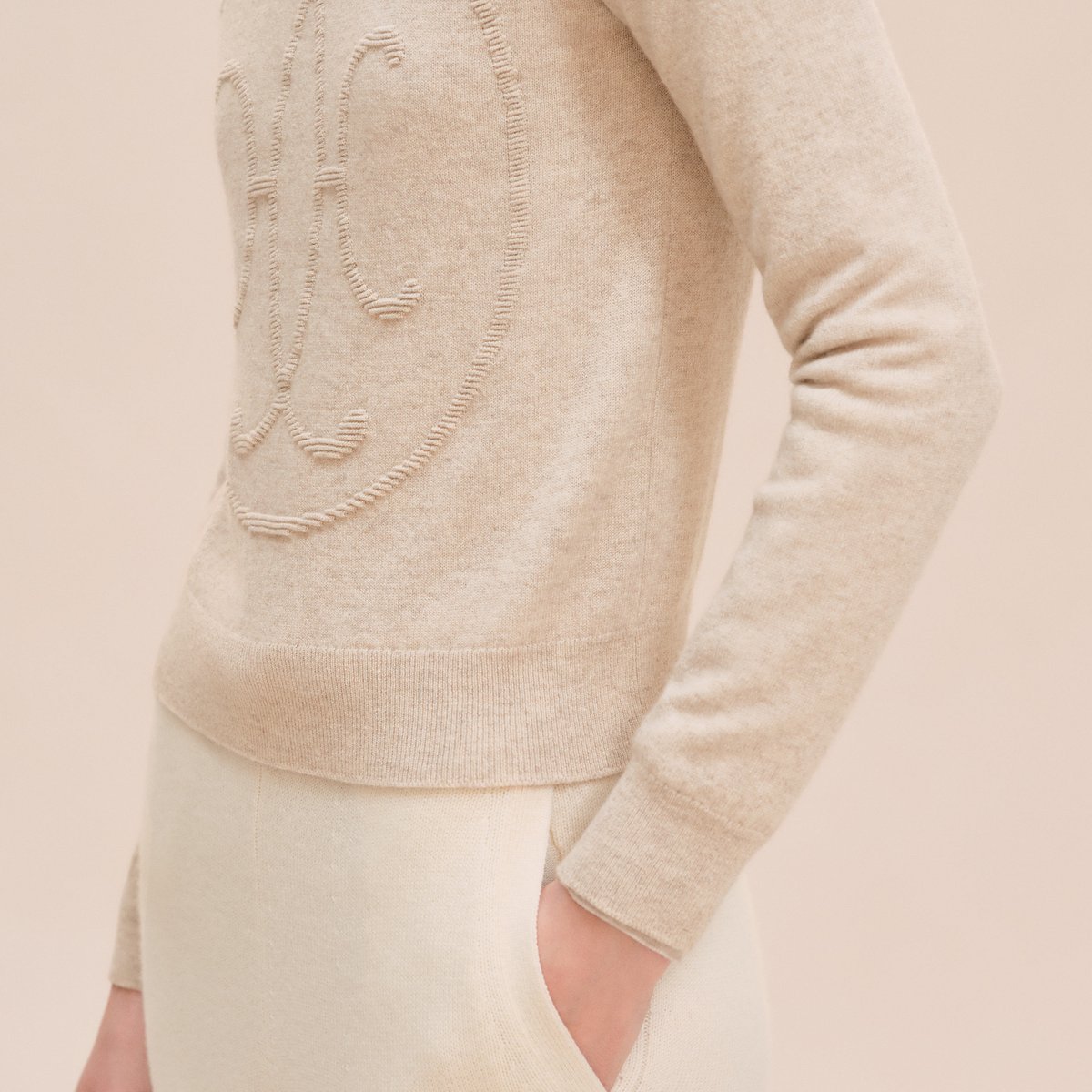 Beige Naturel Cashmere "H Lift" Long-sleeve Sweater