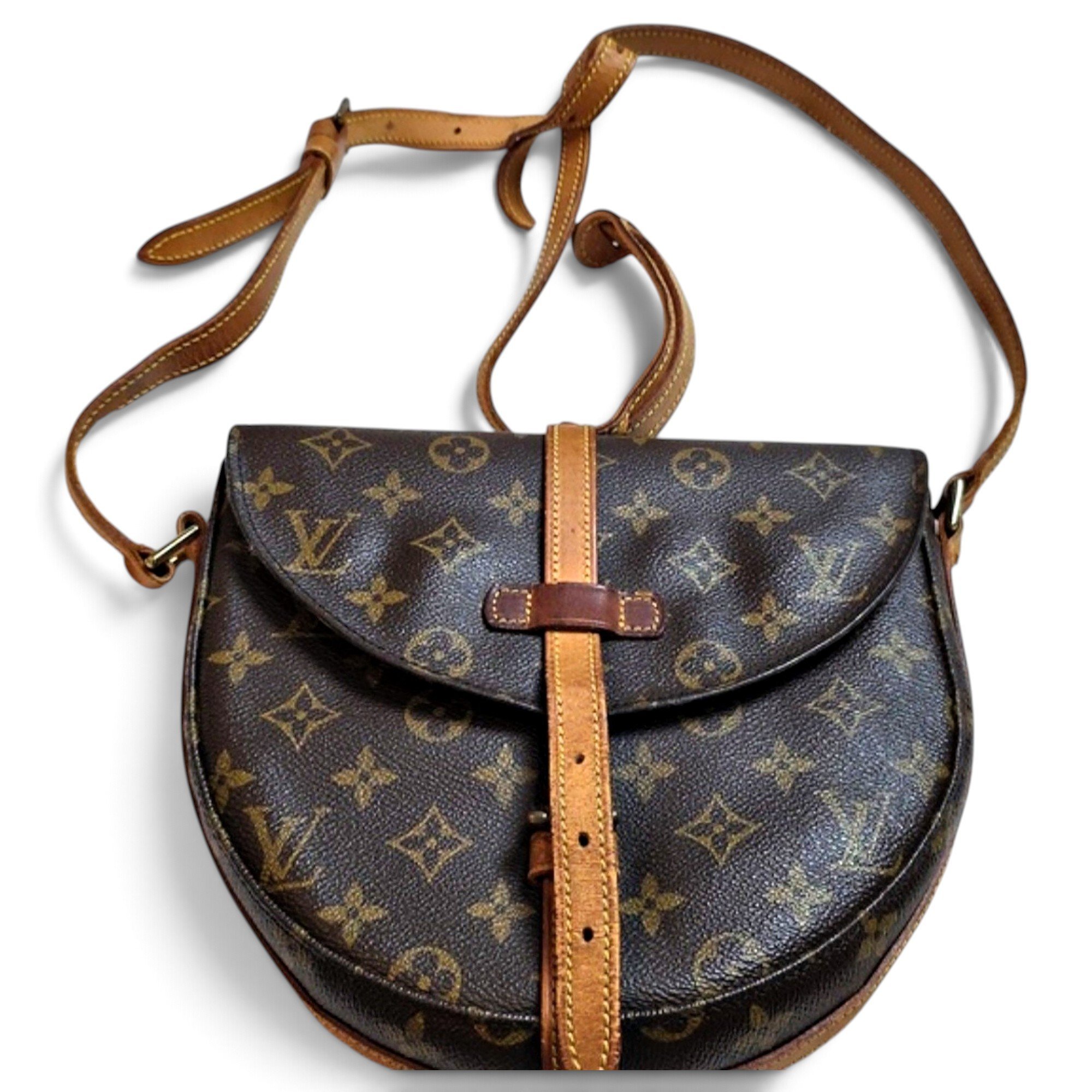 Chantilly leather crossbody bag