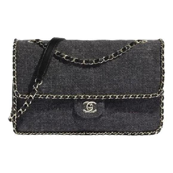 Timeless/Classique tweed crossbody bag