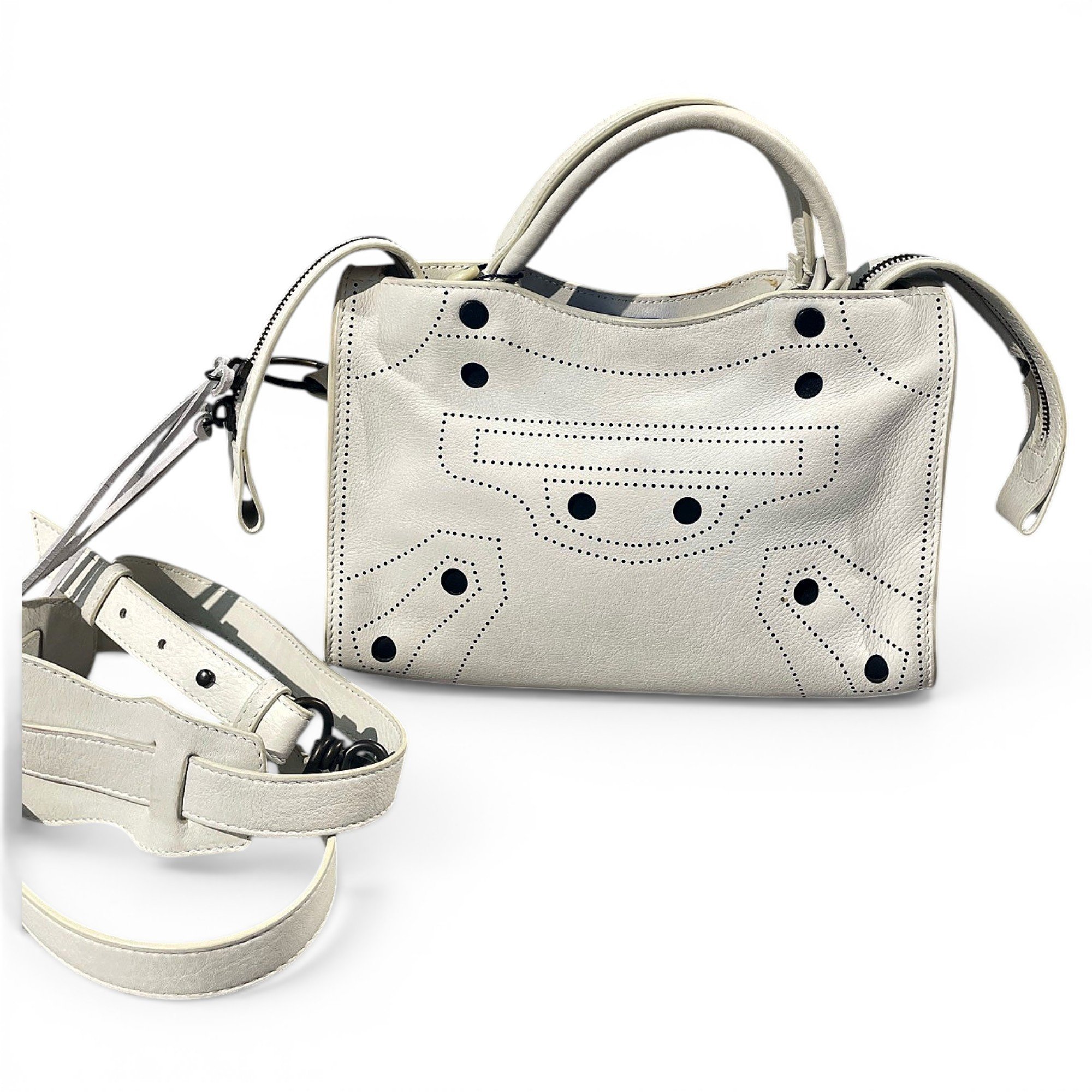 City leather handbag