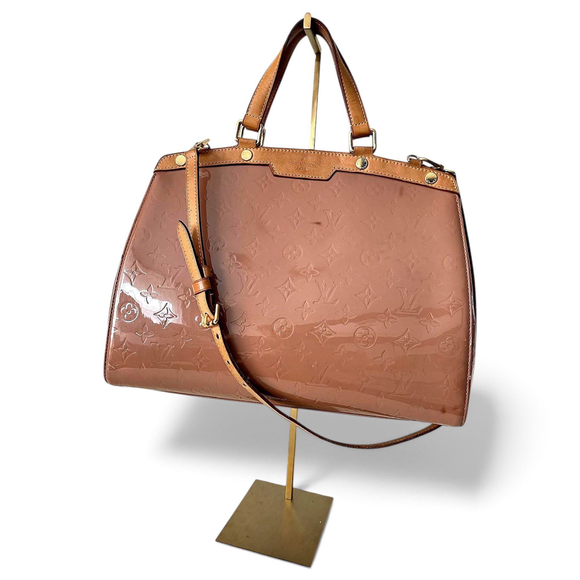 Louis Vuitton Bréa patent leather handbag