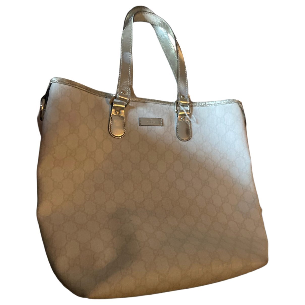Leather tote