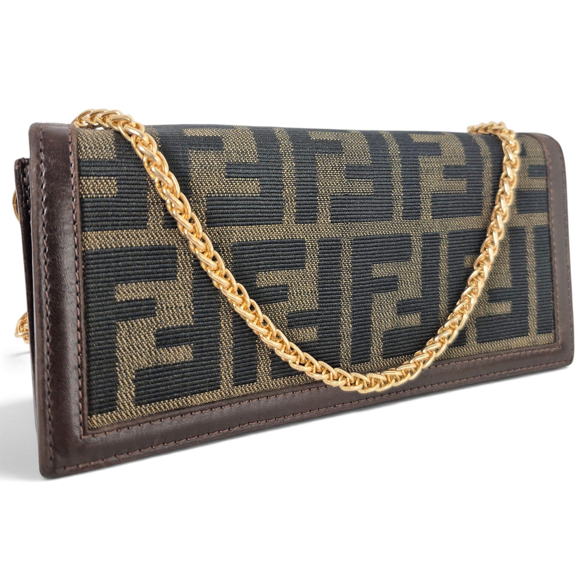Baguette cloth crossbody bag