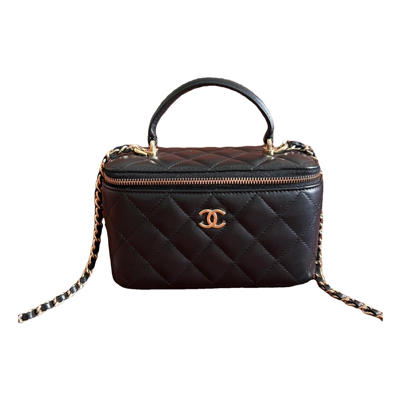 Trendy CC Vanity leather handbag