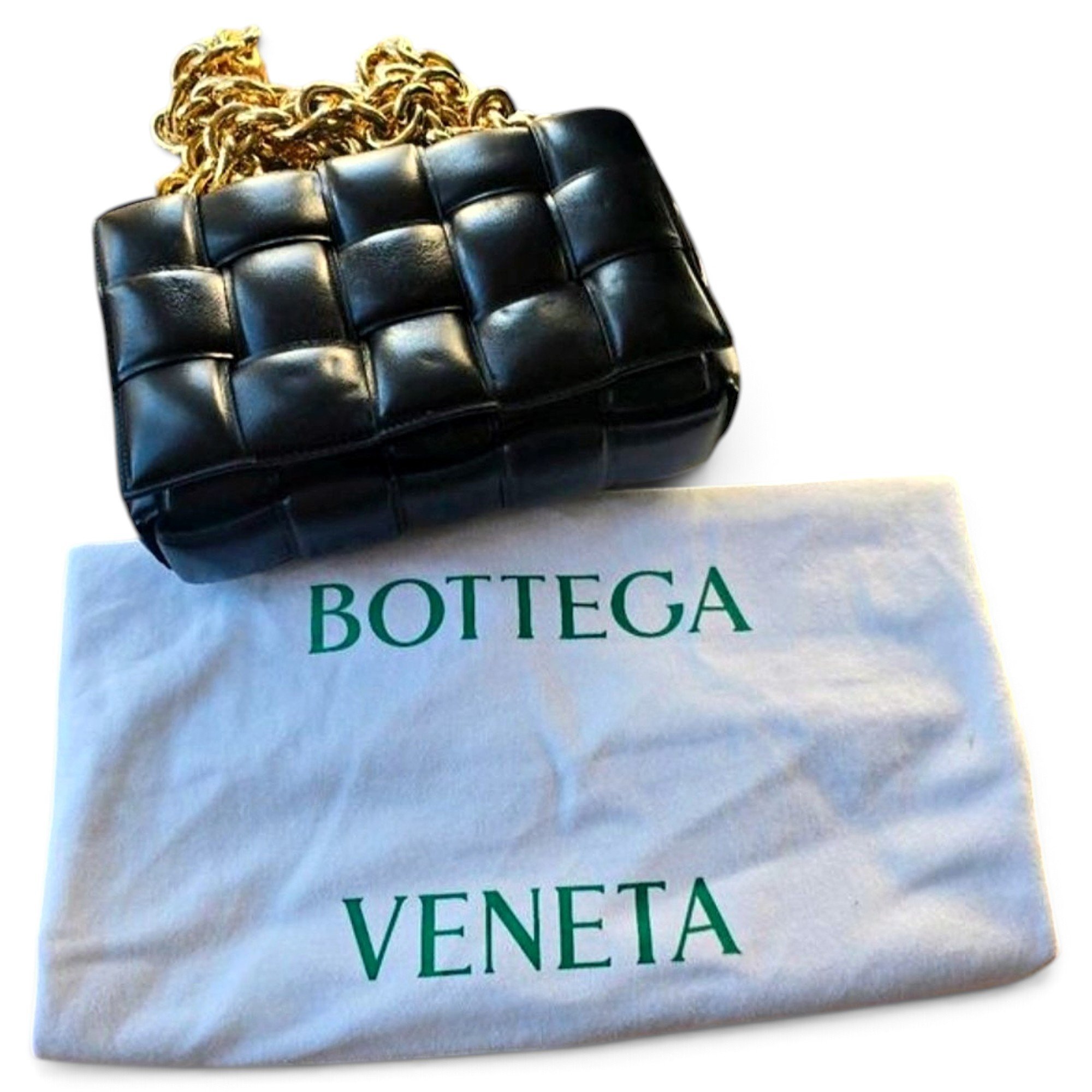 Bottega Veneta Chain Cassette leather handbag