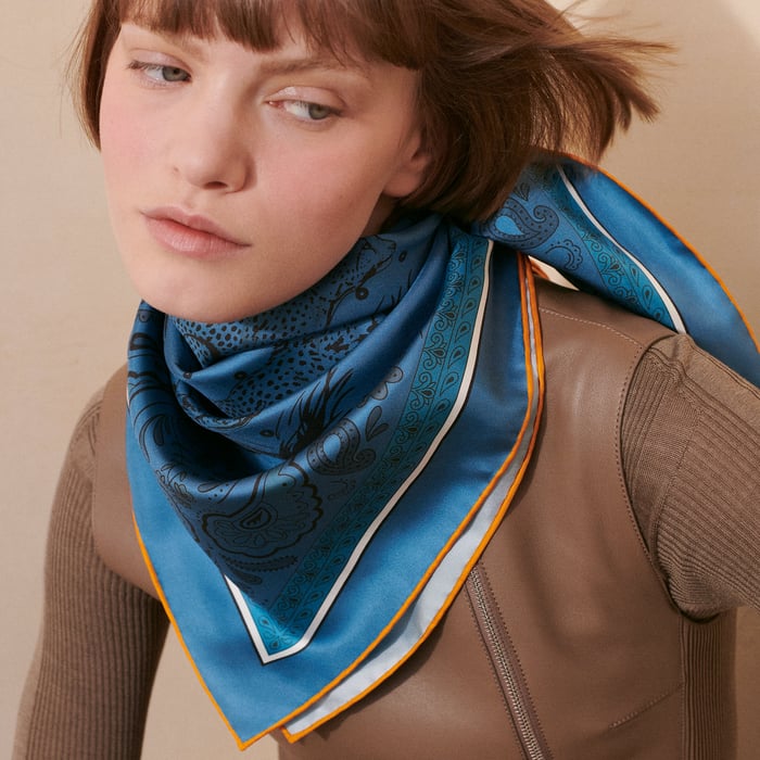 Guepards Bandana Double Face Scarf 90