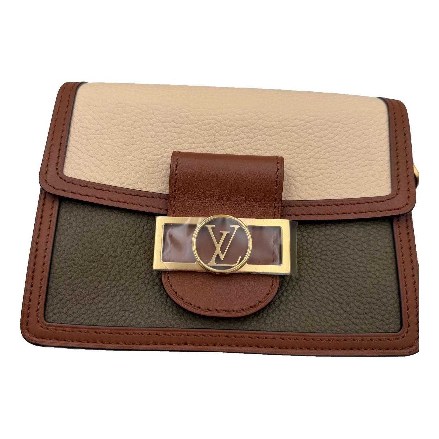 Dauphine leather handbag
