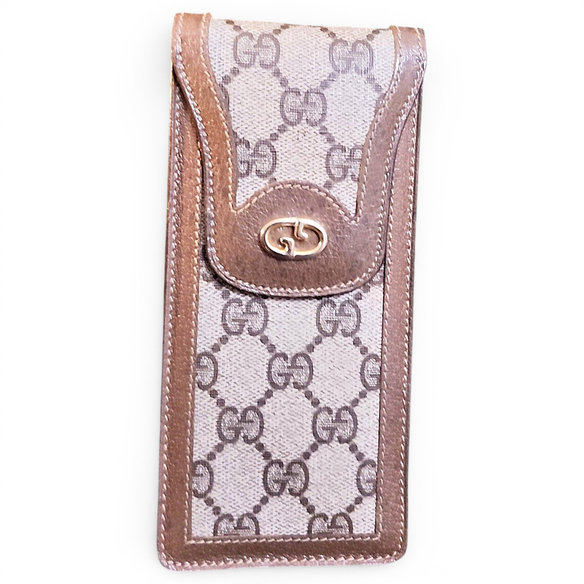 Leather clutch bag