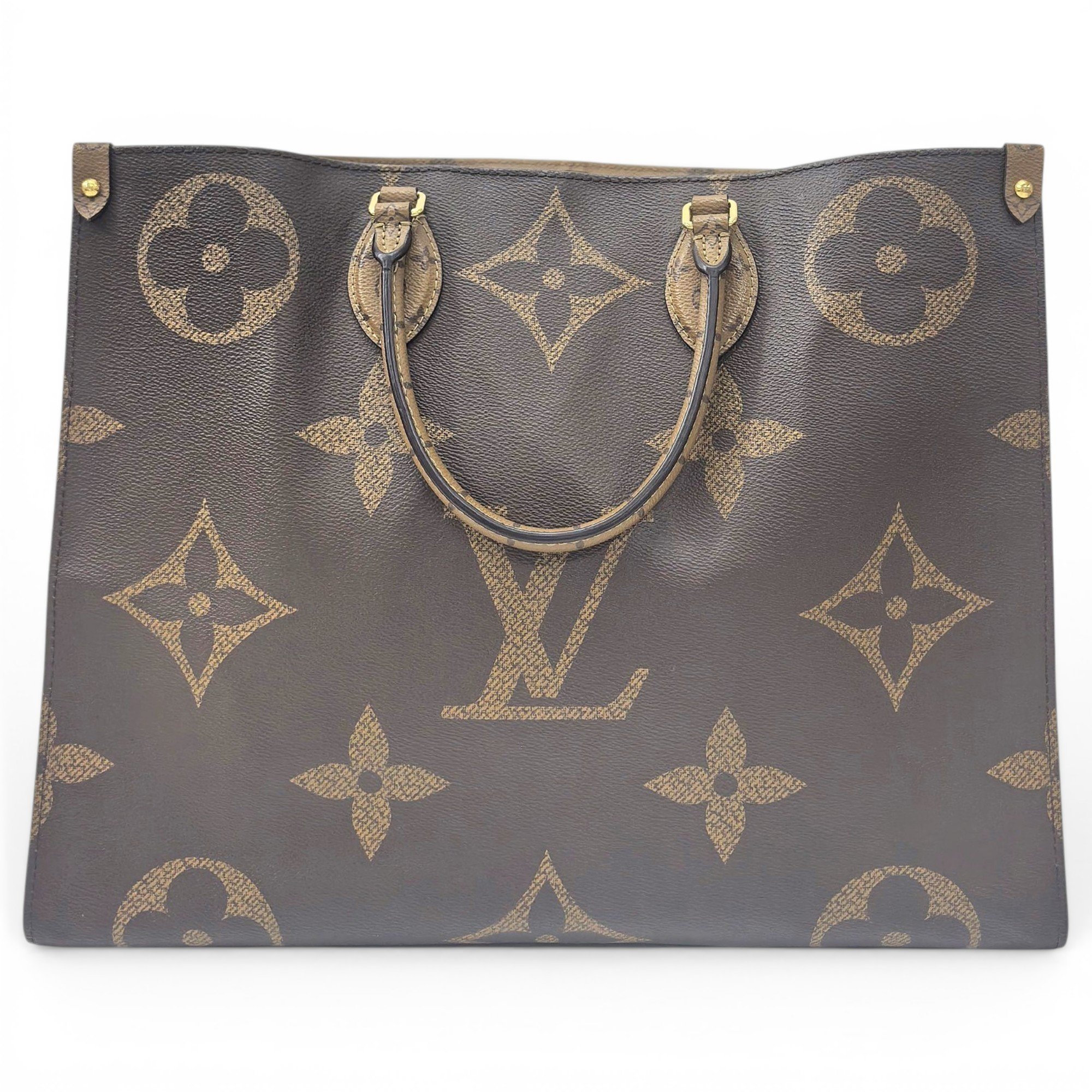 Onthego leather handbag