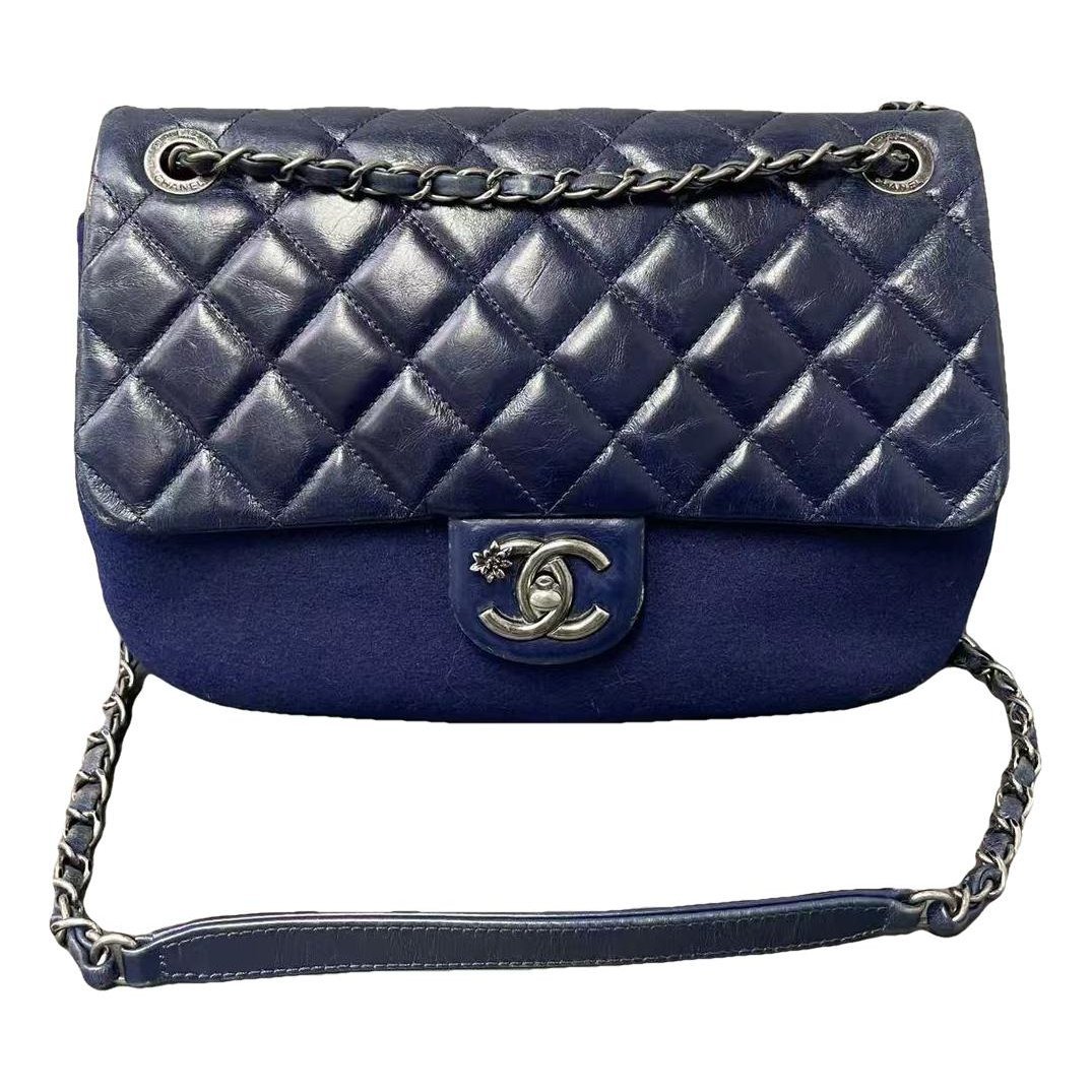 Timeless/Classique leather handbag
