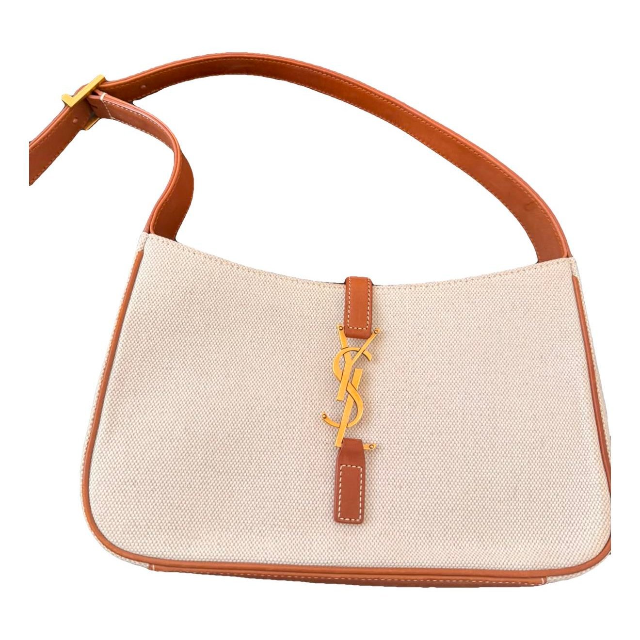 Le 5 à 7 leather handbag