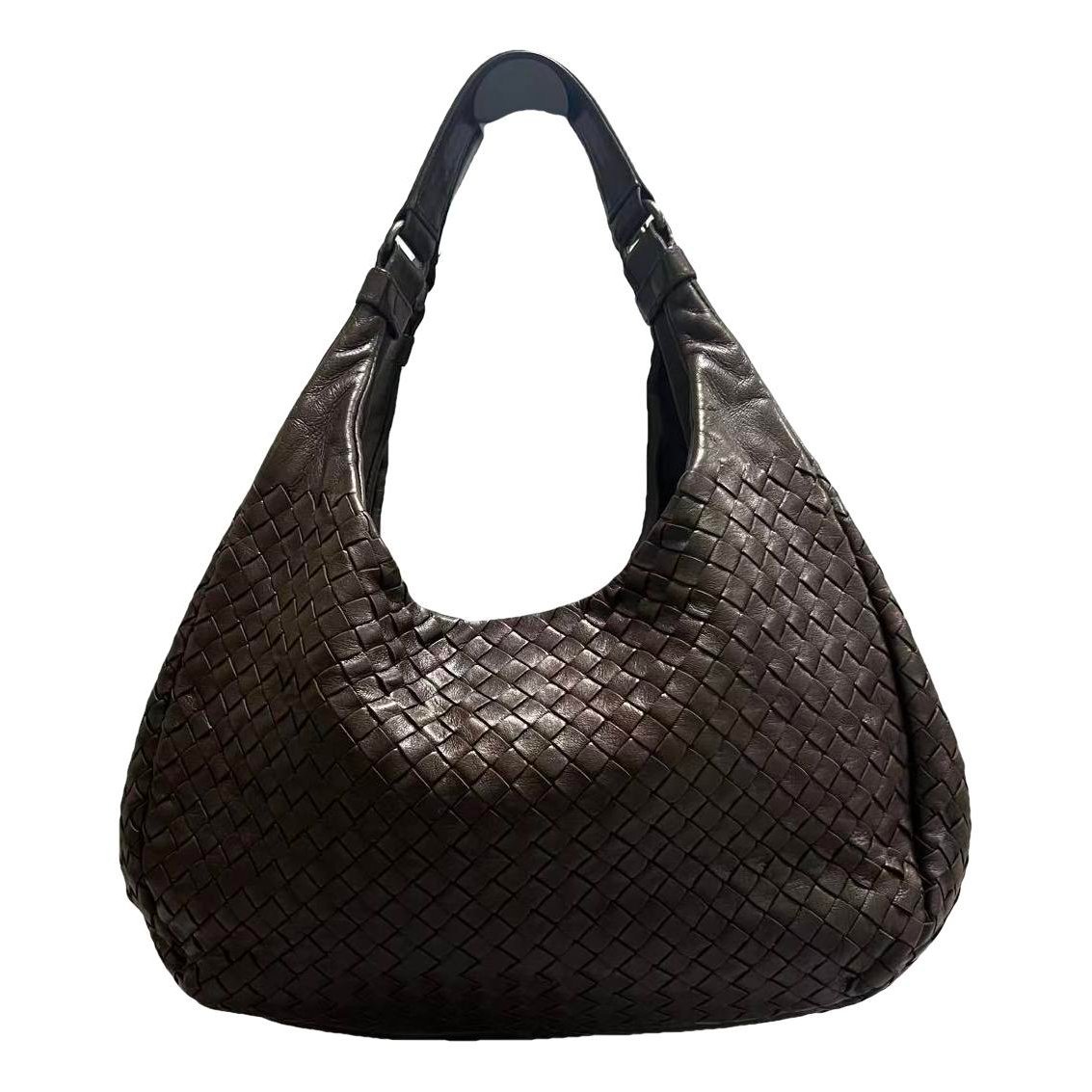 Veneta leather handbag