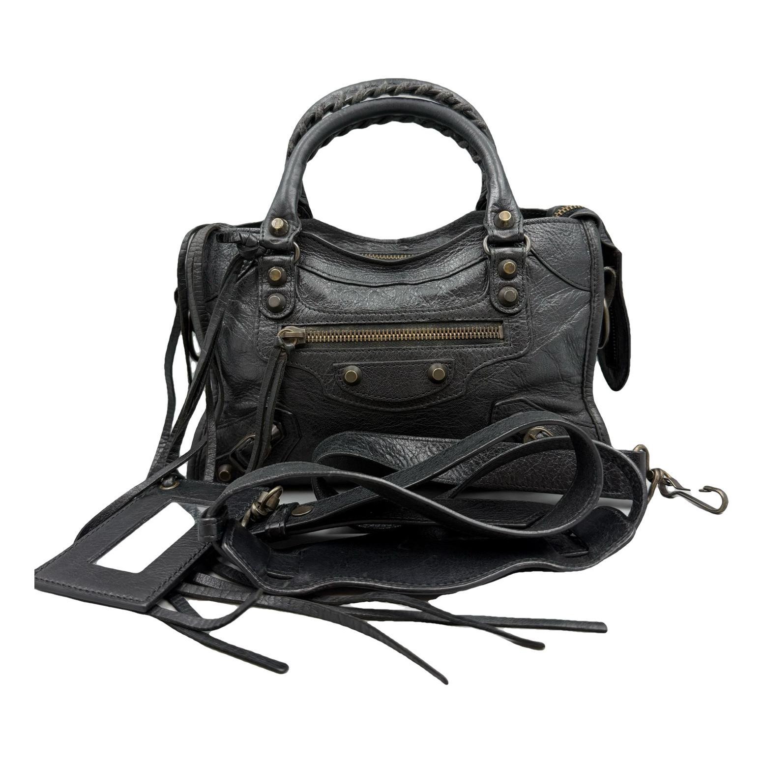 City leather handbag