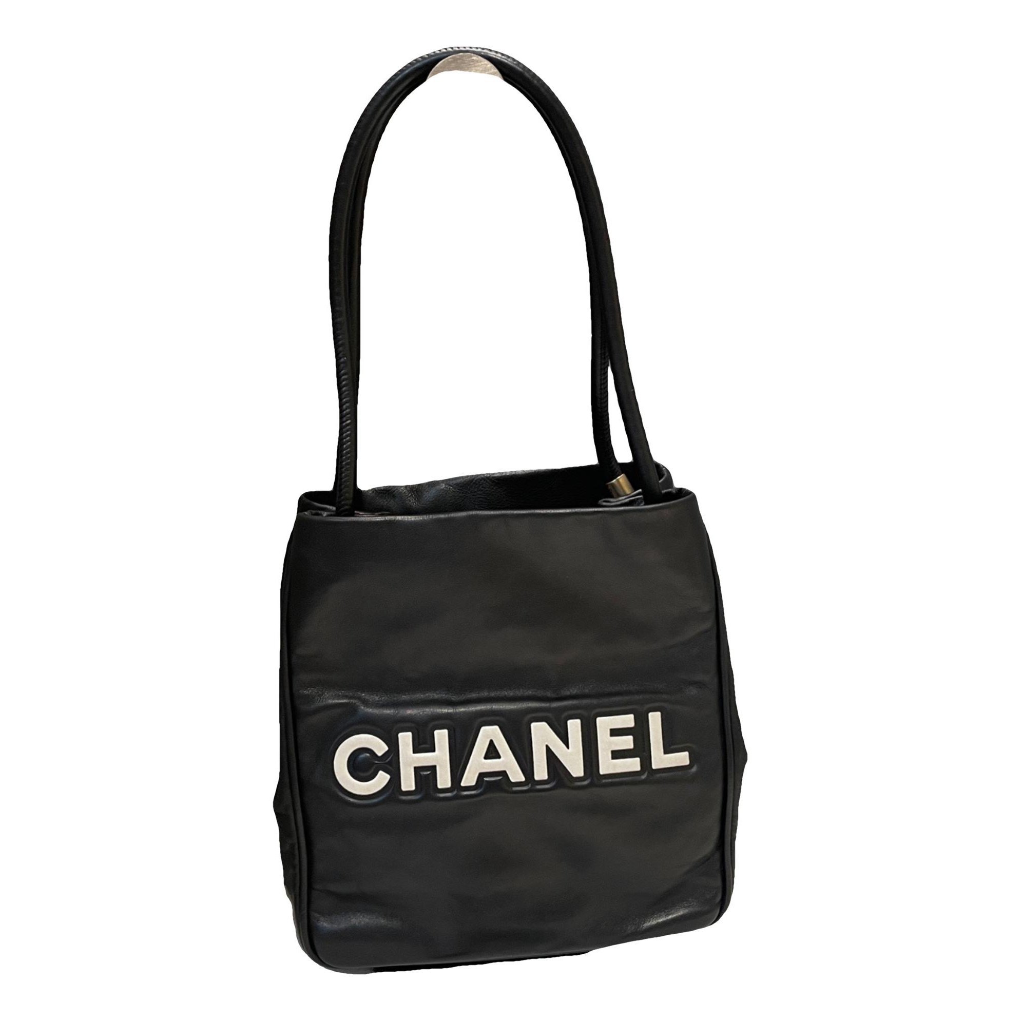 Leather tote