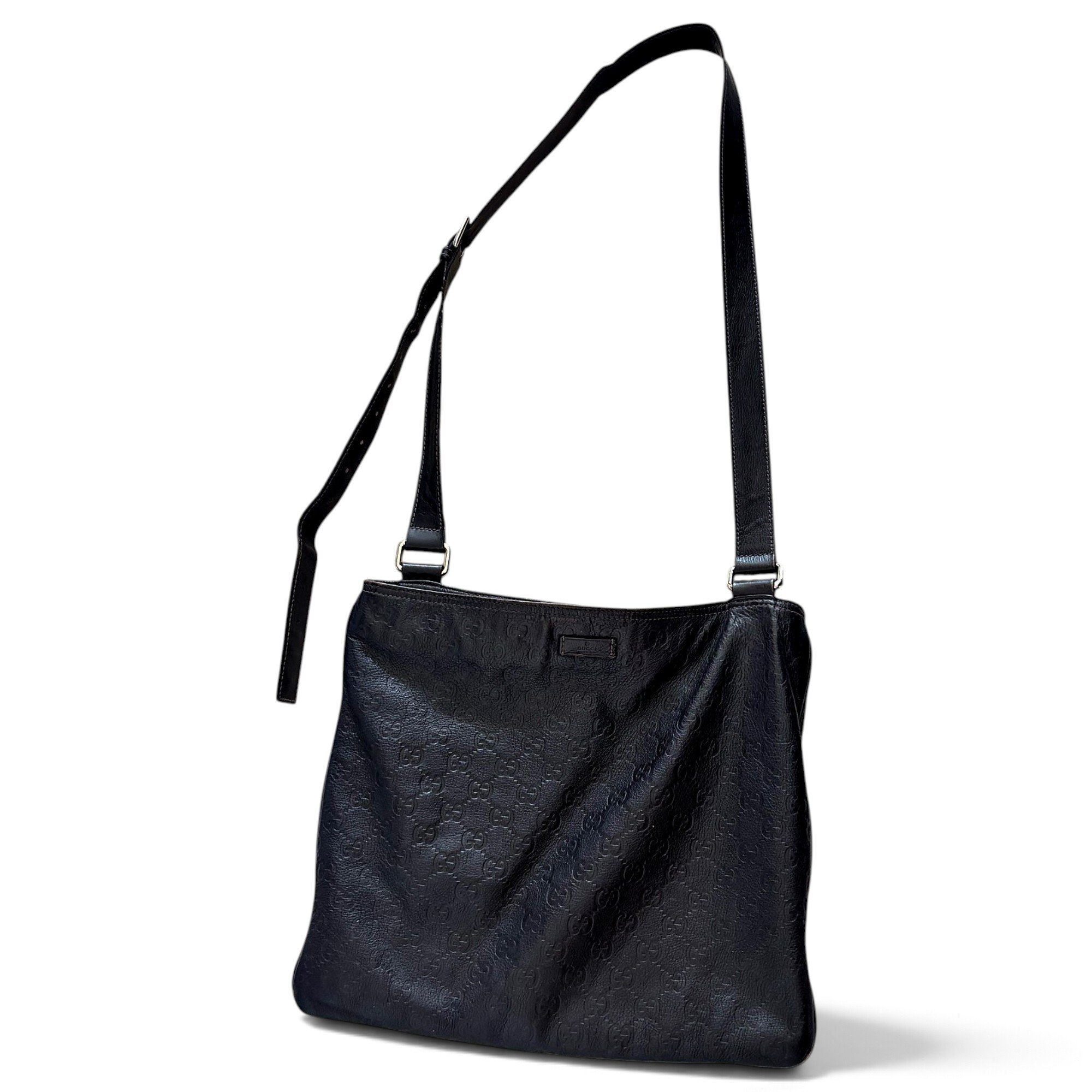 Leather crossbody bag