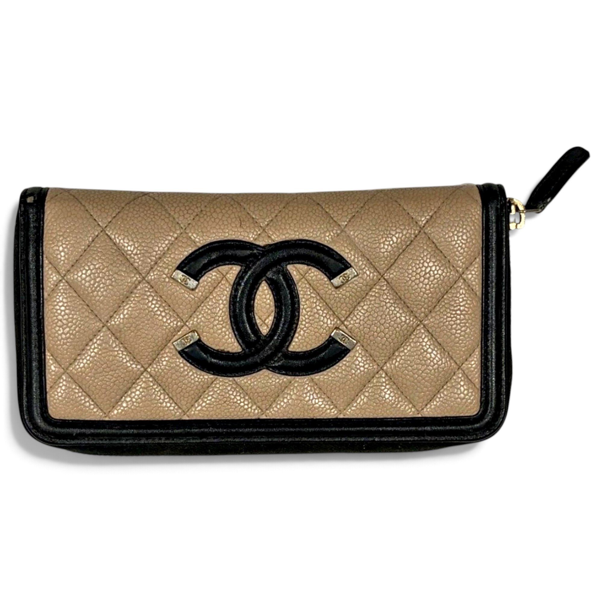 Chanel Timeless/Classique leather clutch bag